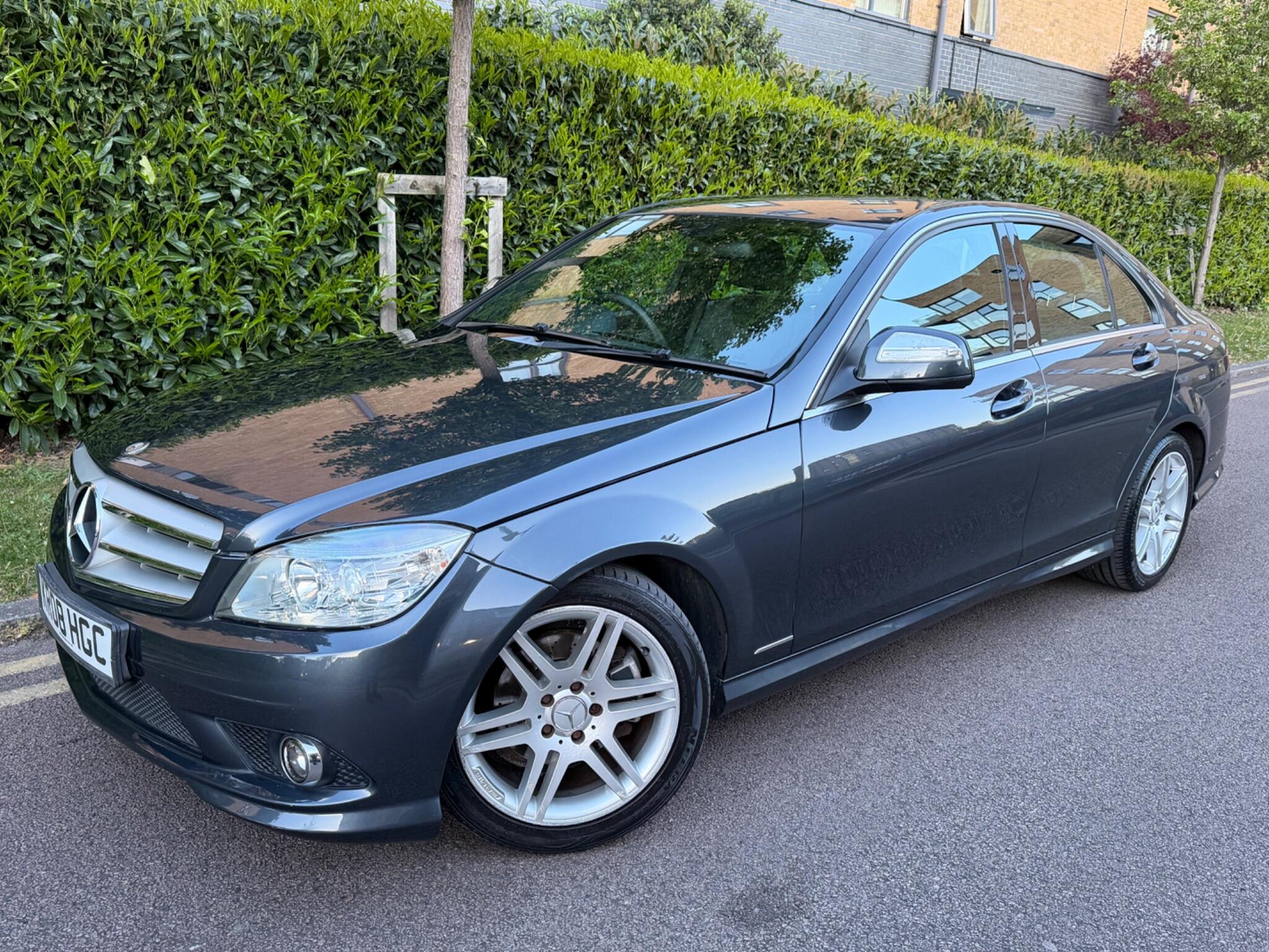 Mercedes-Benz C-Class view 3
