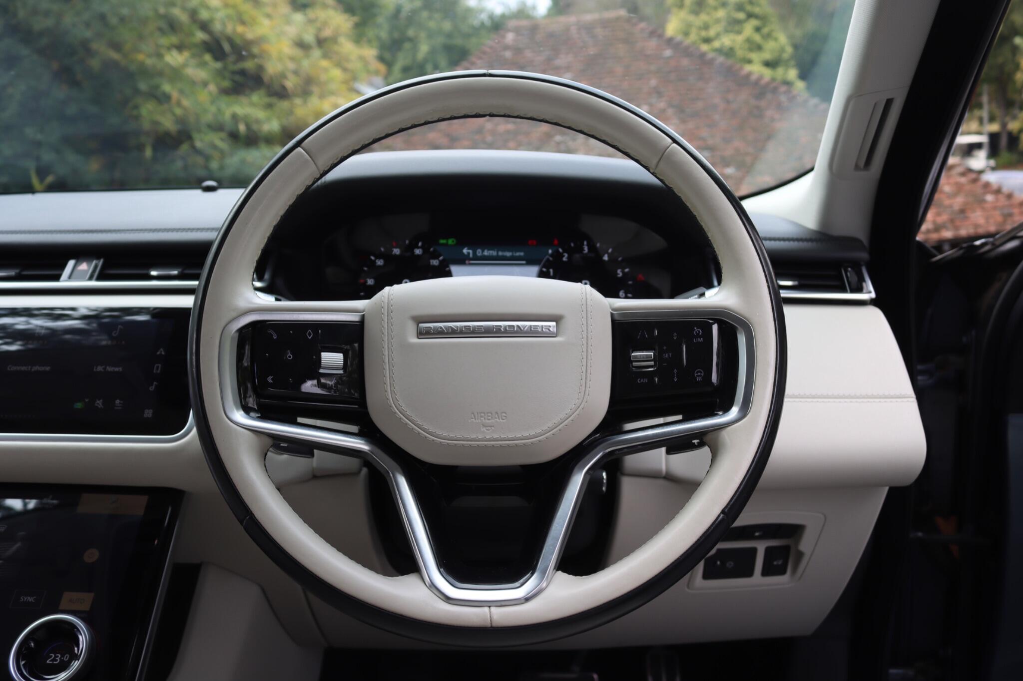 Land Rover Range Rover Velar view 57