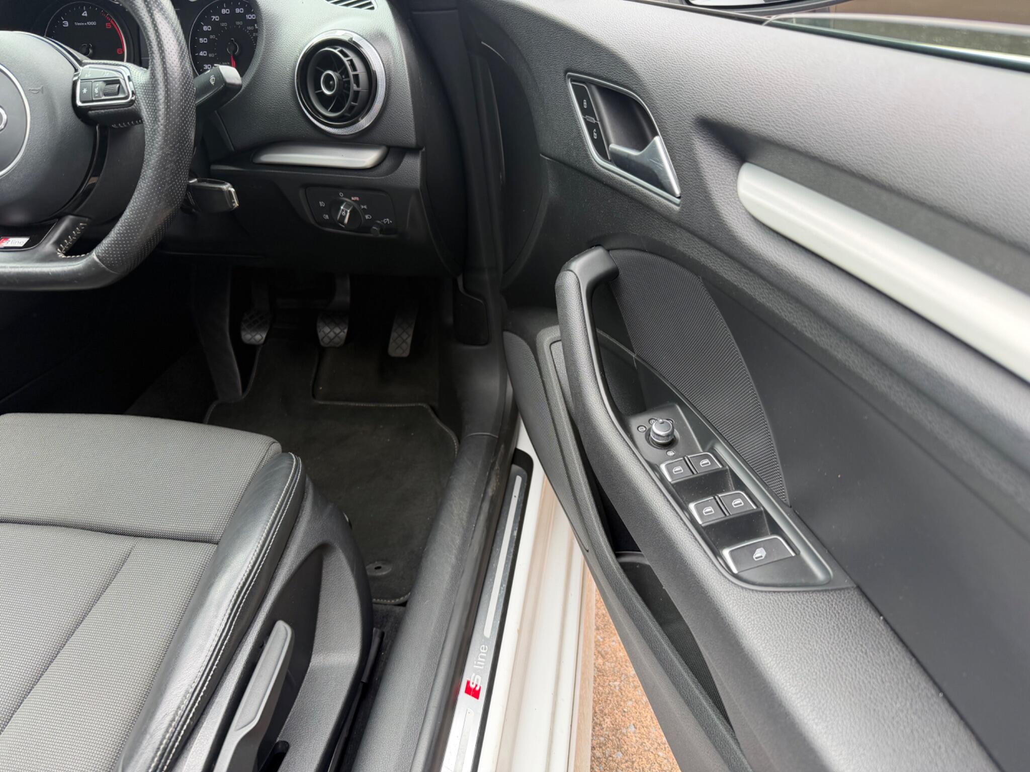 Audi A3 view 6