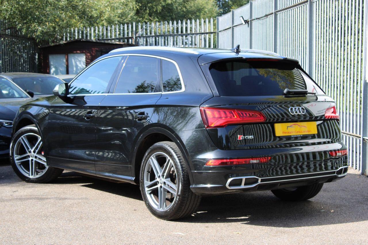 Audi SQ5 view 9