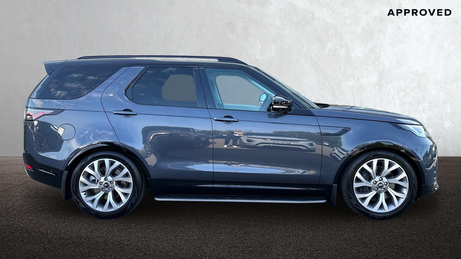 Land Rover Discovery view 5