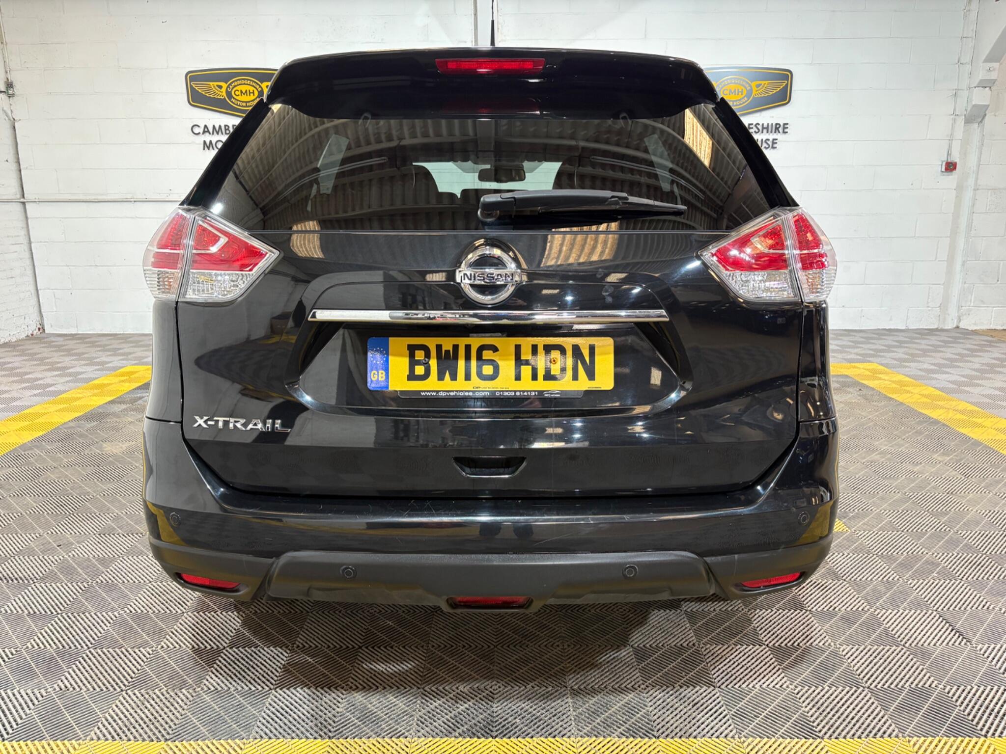 Nissan X-Trail view 55