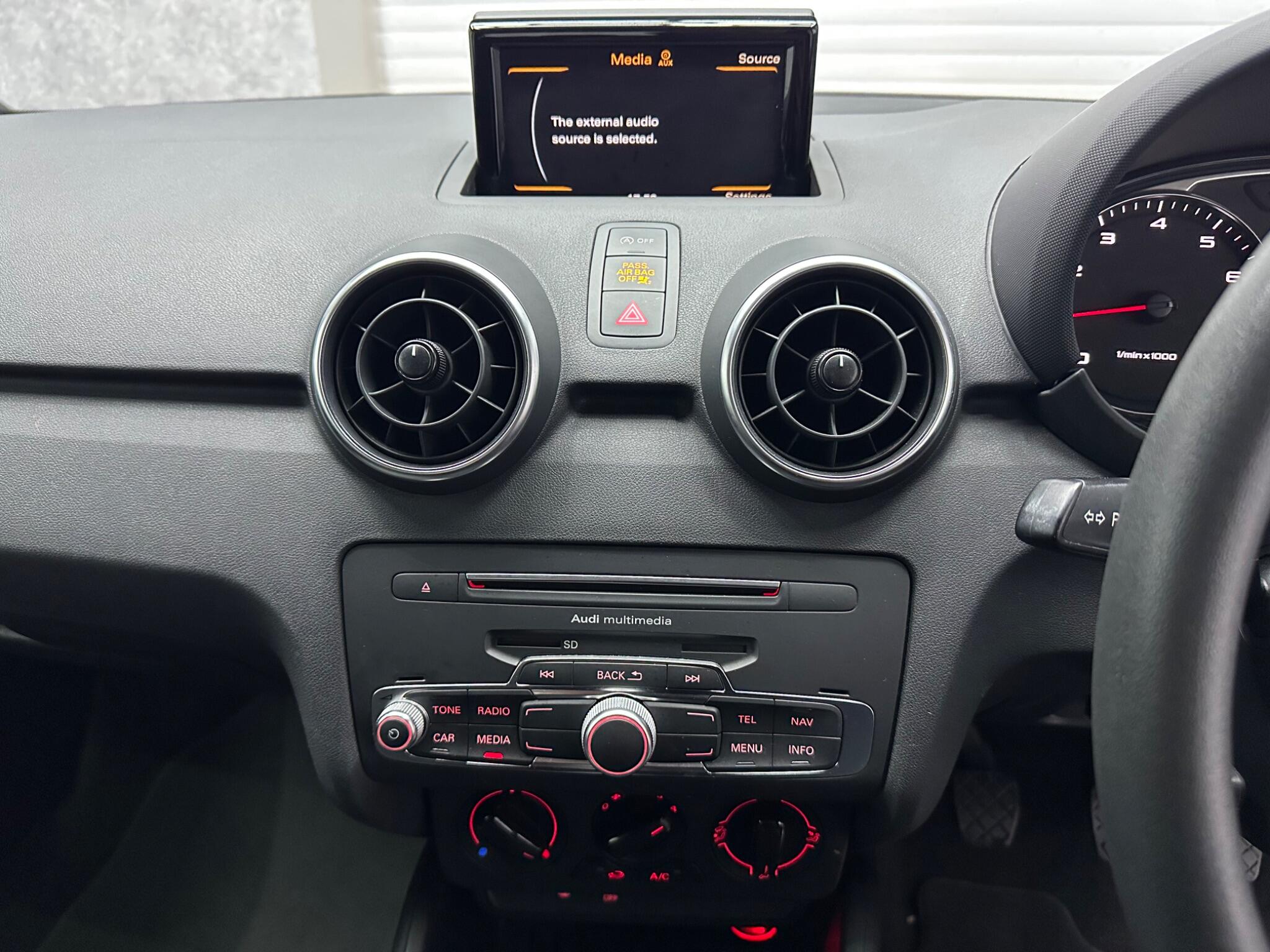 Audi A1 view 10