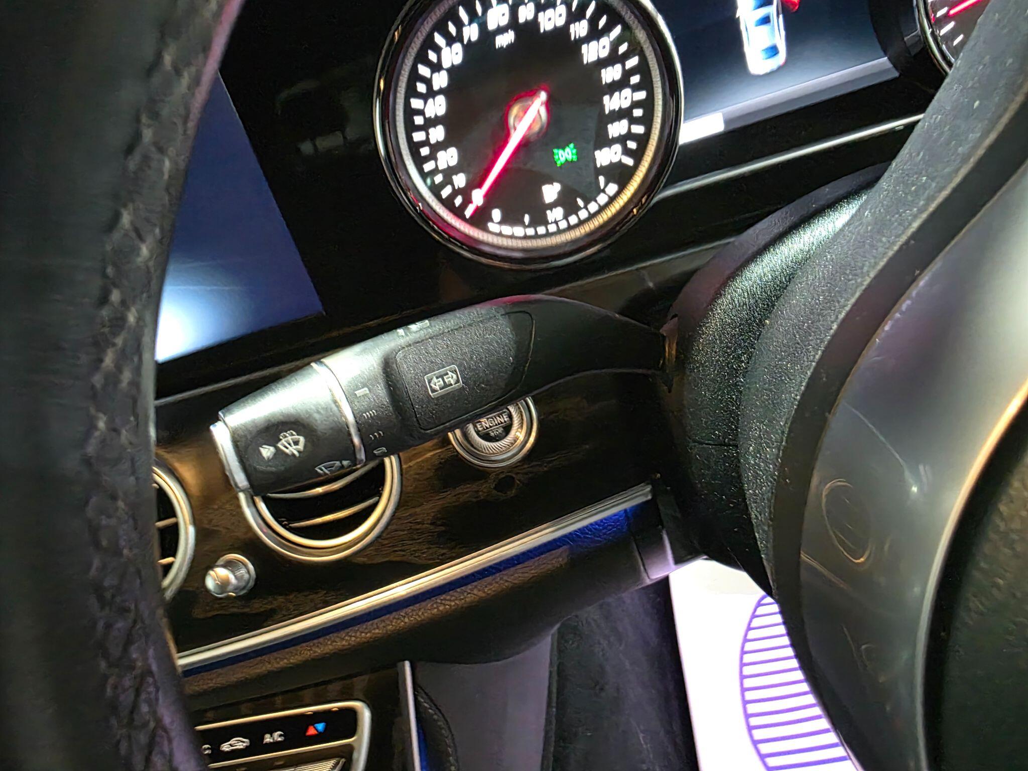 Mercedes-Benz E-Class view 22