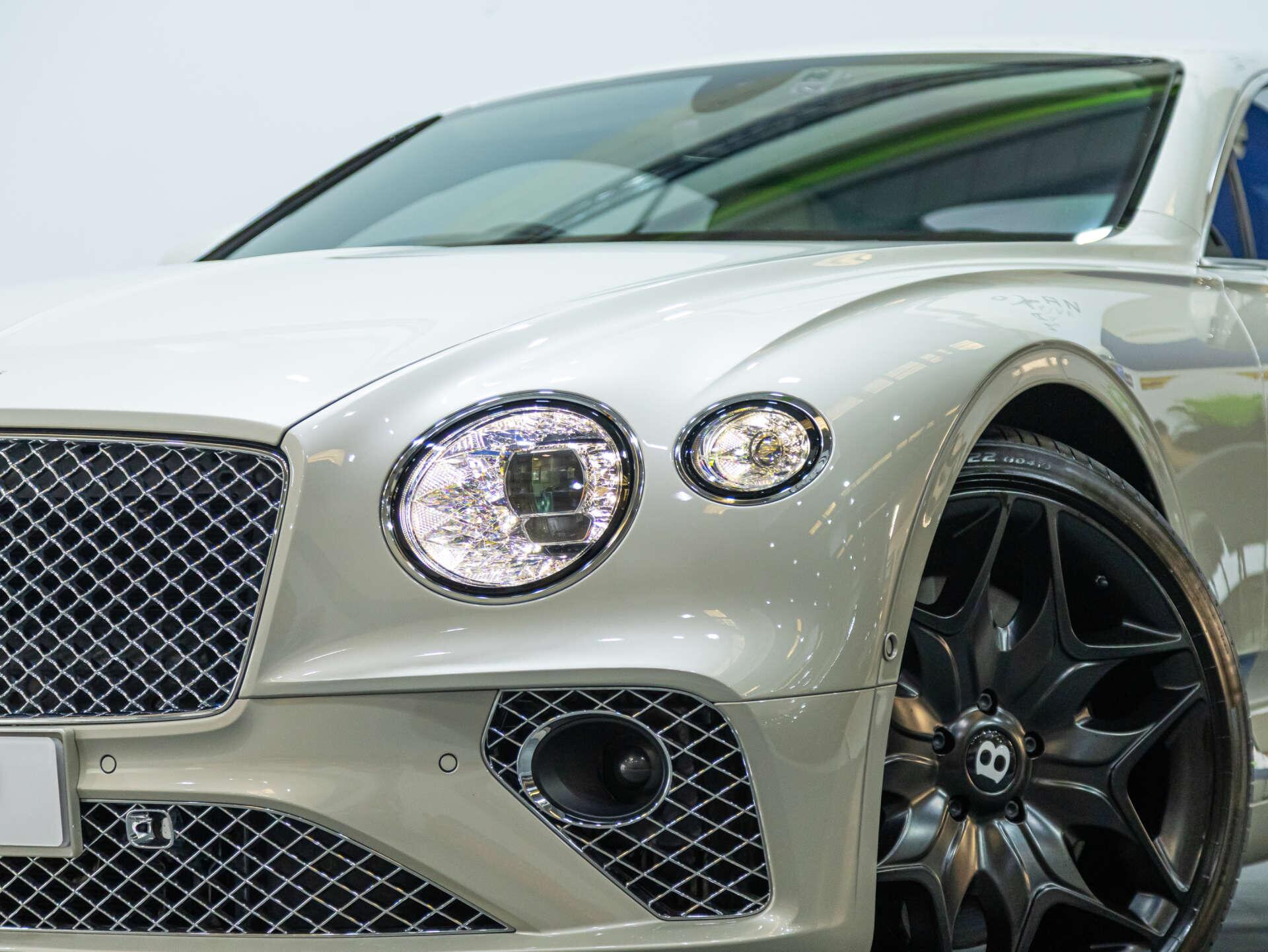 Bentley Continental view 63