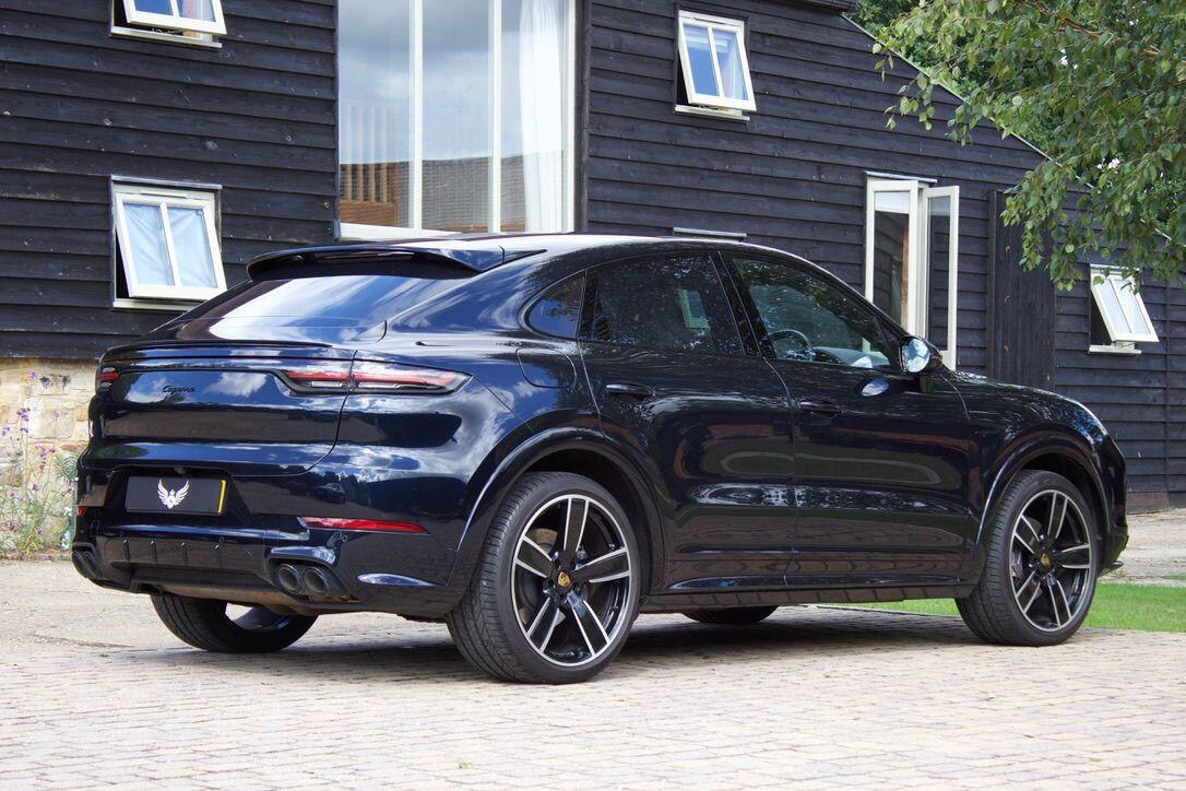 Porsche Cayenne view 2