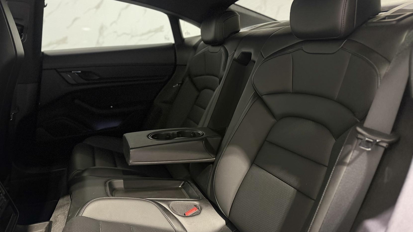 Porsche Taycan view 13