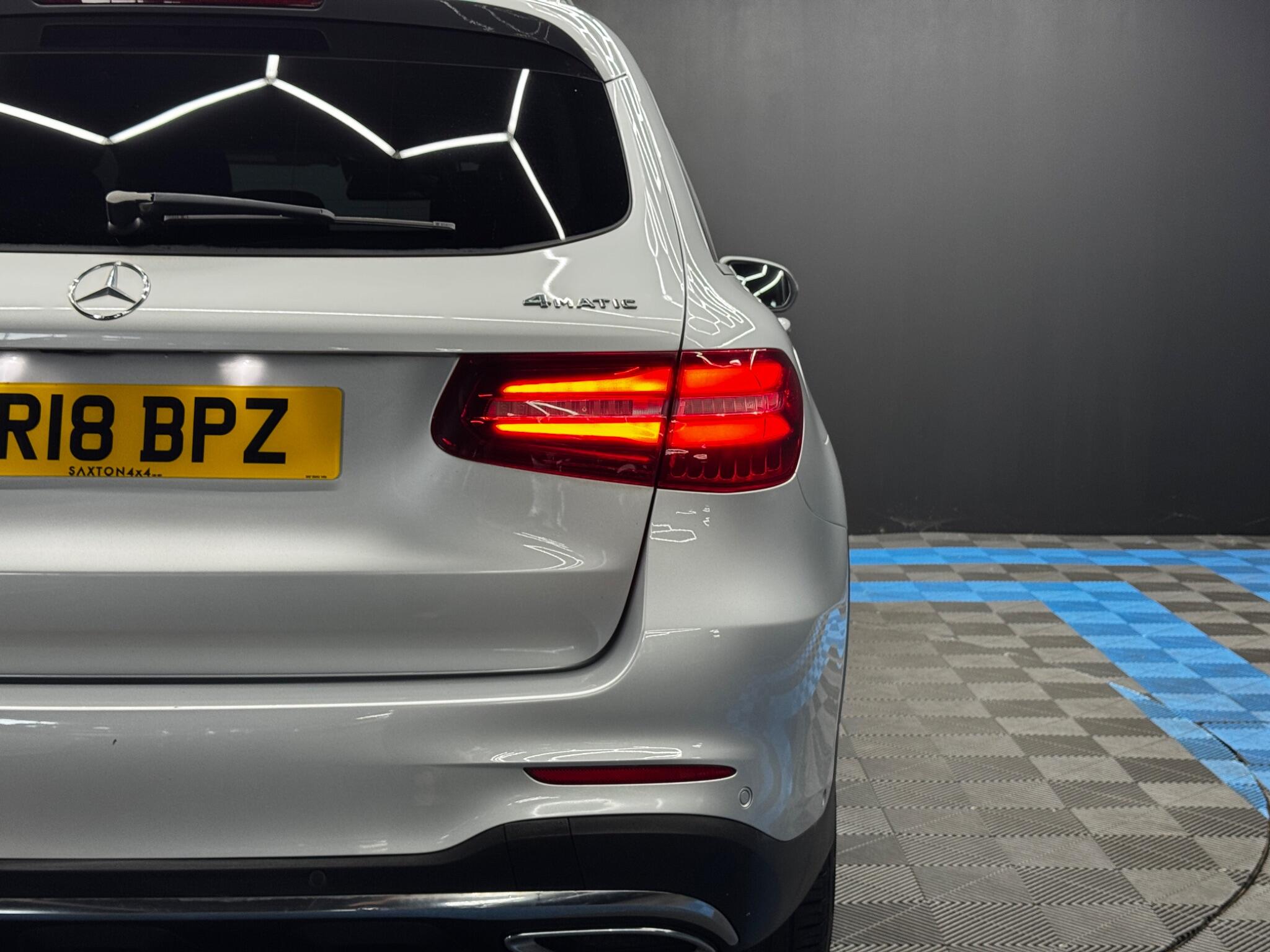 Mercedes-Benz GLC view 42