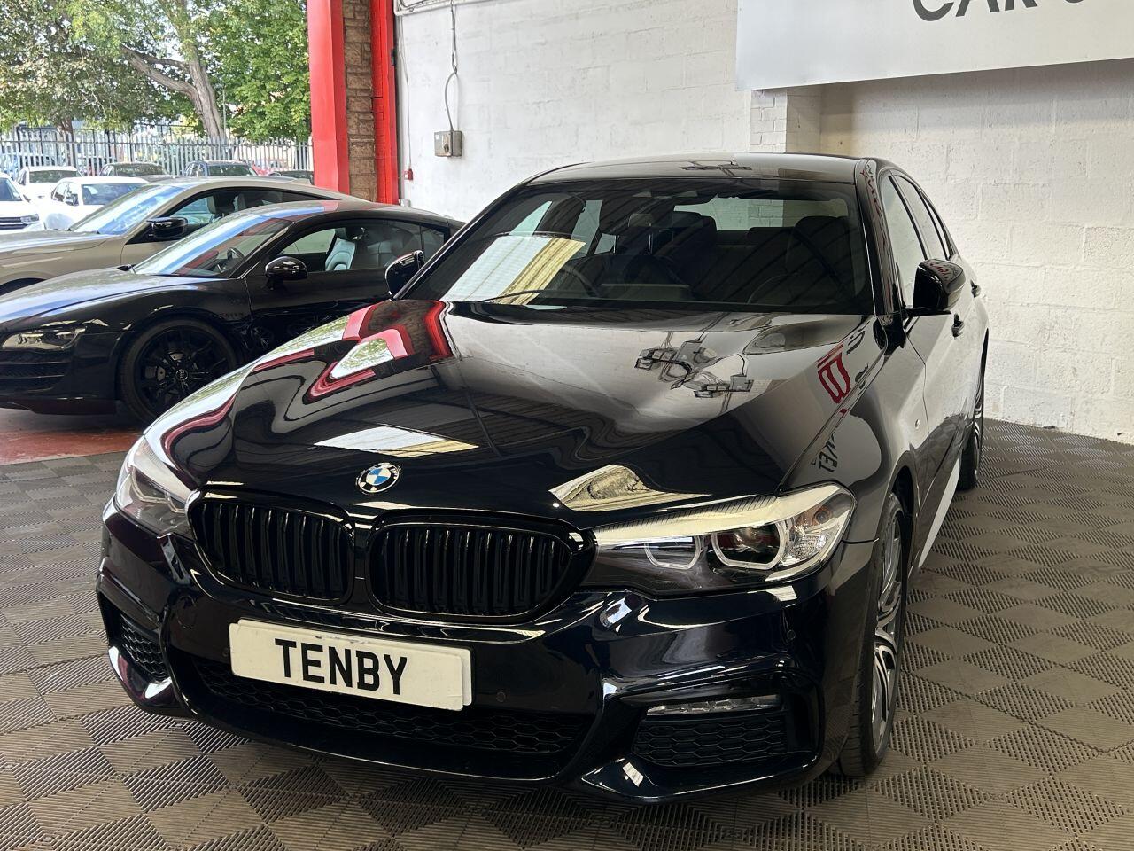 BMW 5 Series view 4