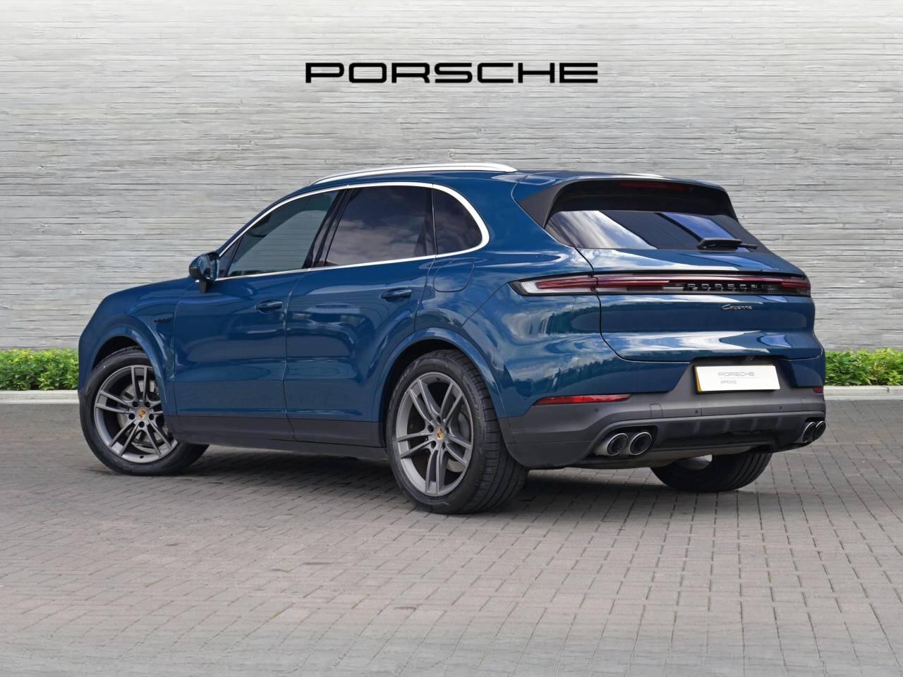 Porsche Cayenne view 2