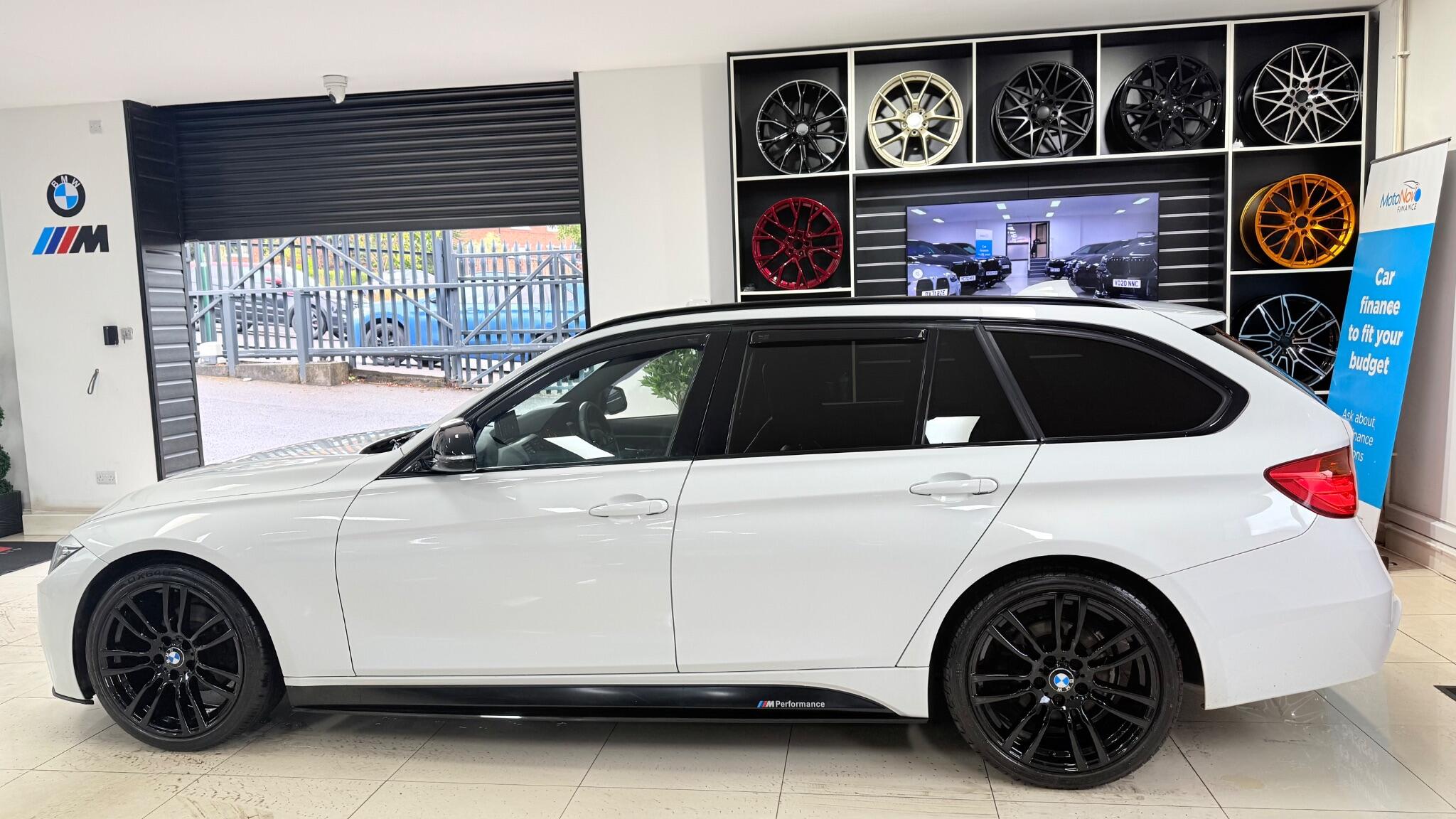 BMW 3 Series view 33