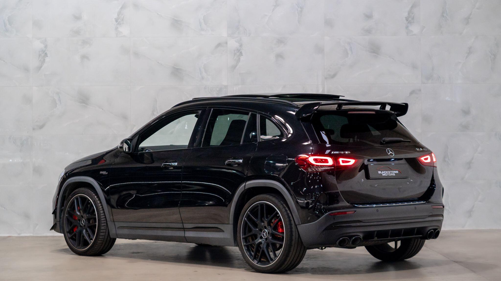 Mercedes-Benz Gla view 6