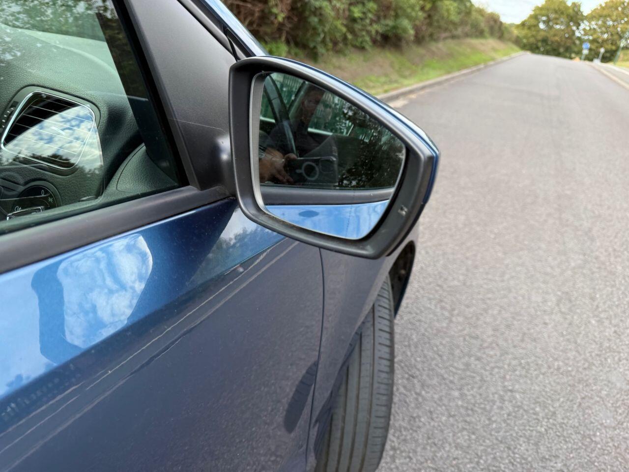 Volkswagen Polo view 16