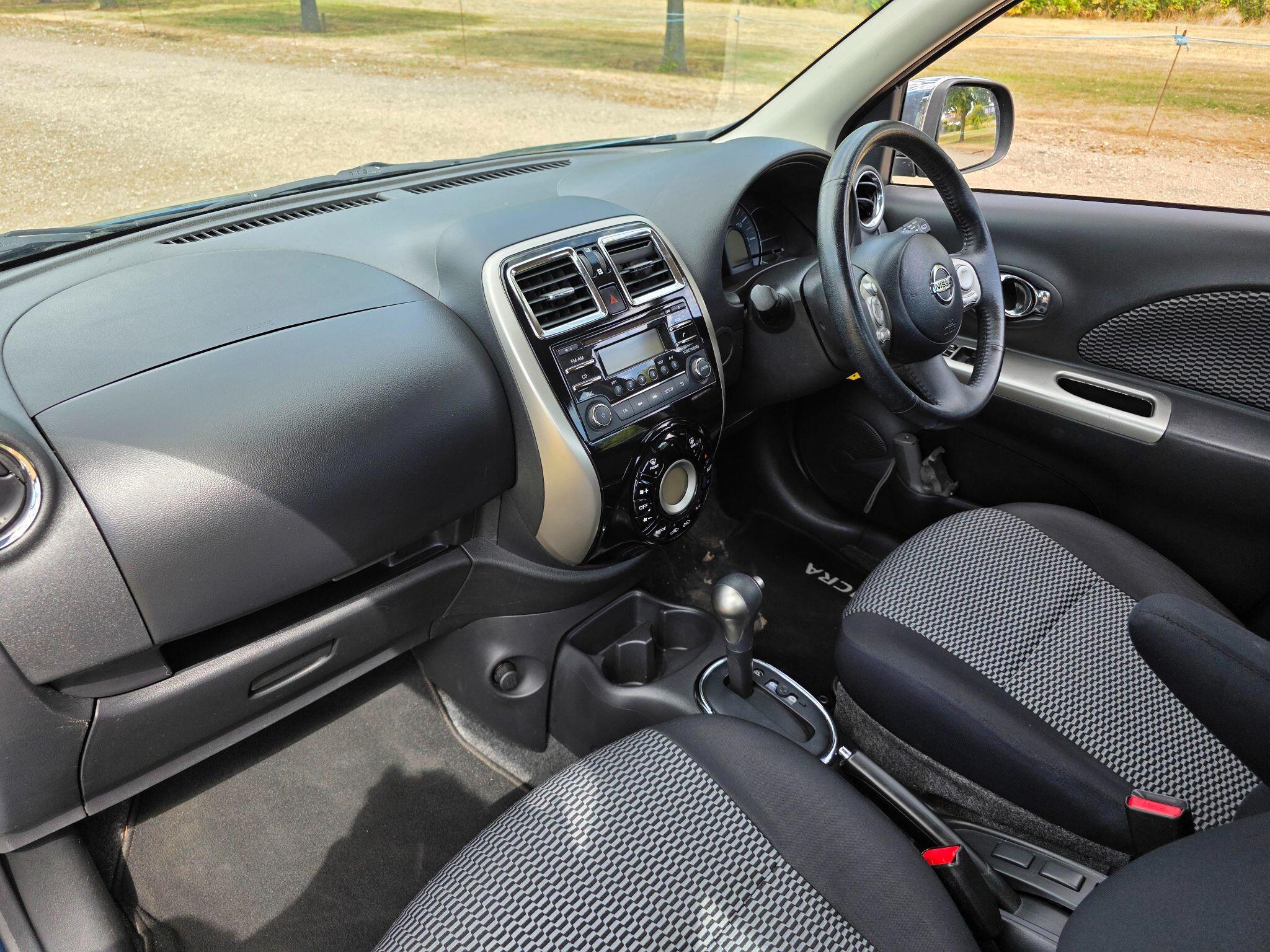 Nissan Micra view 29
