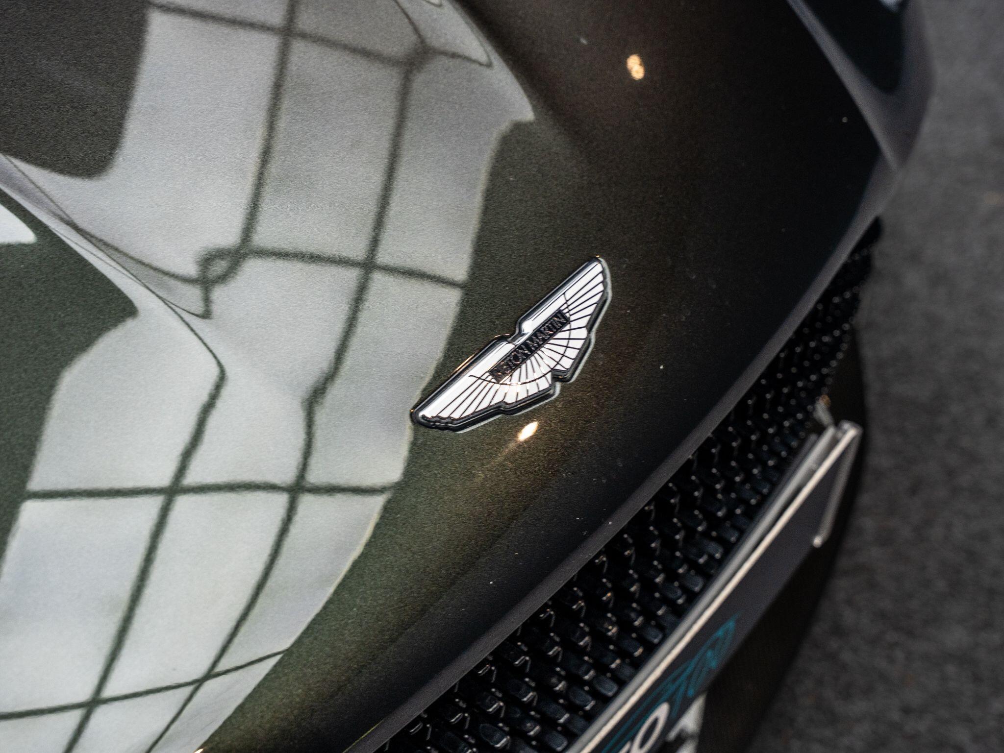 Aston Martin DBS view 31