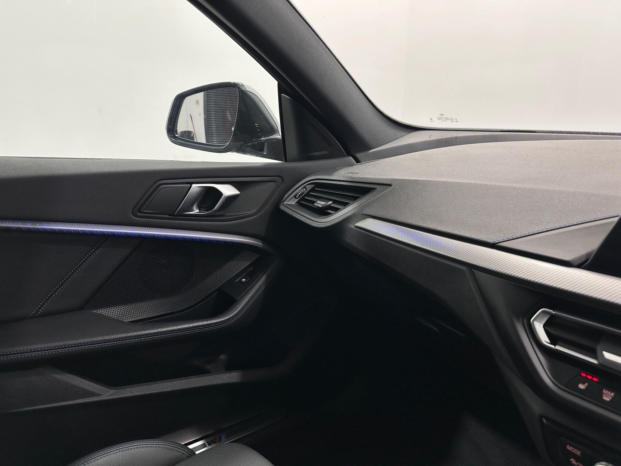 BMW 2 Series view 27