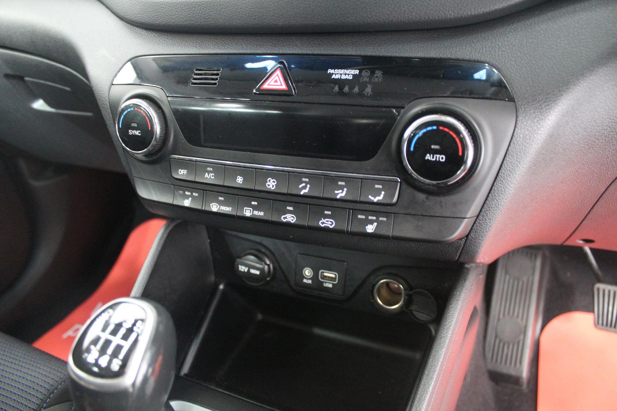 Hyundai Tucson view 38