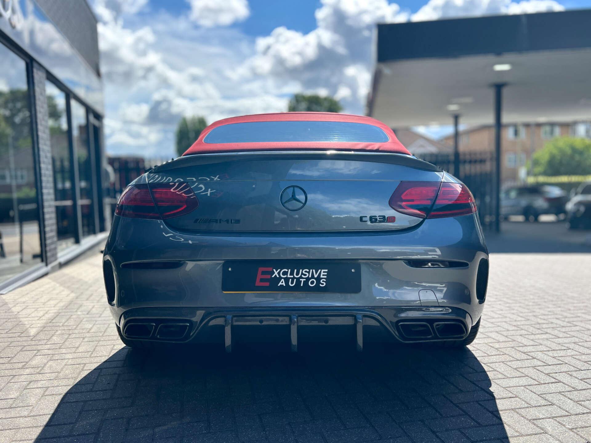 Mercedes-Benz C Class view 27