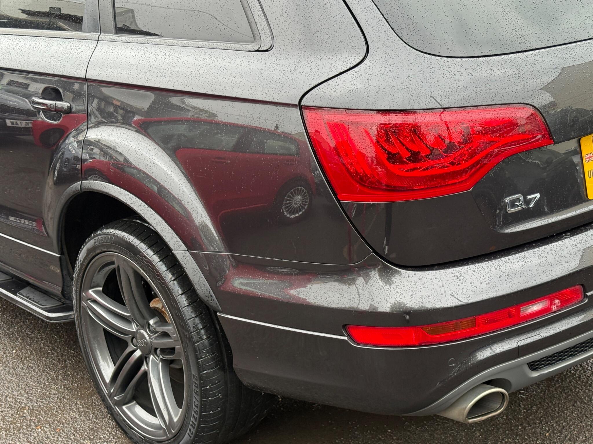 Audi Q7 - Image 24