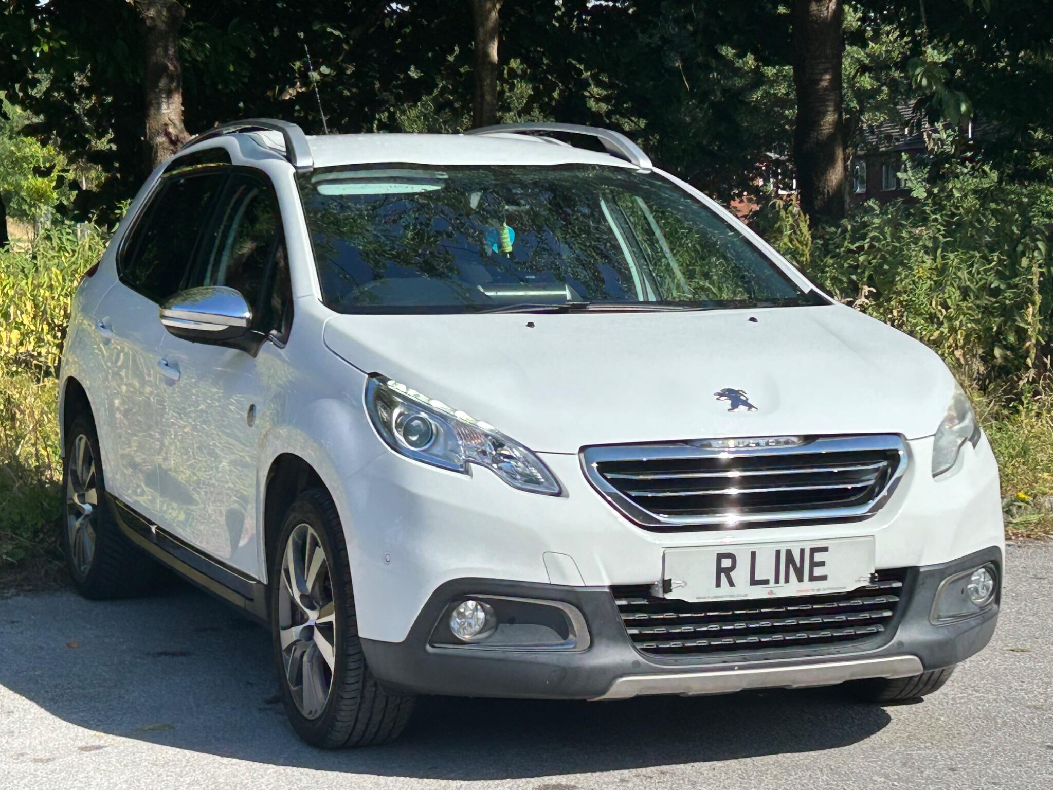Peugeot 2008 view 3