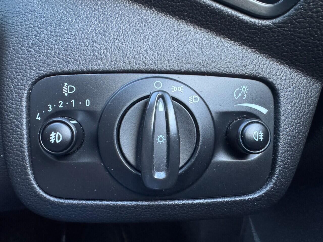 Ford Kuga view 29