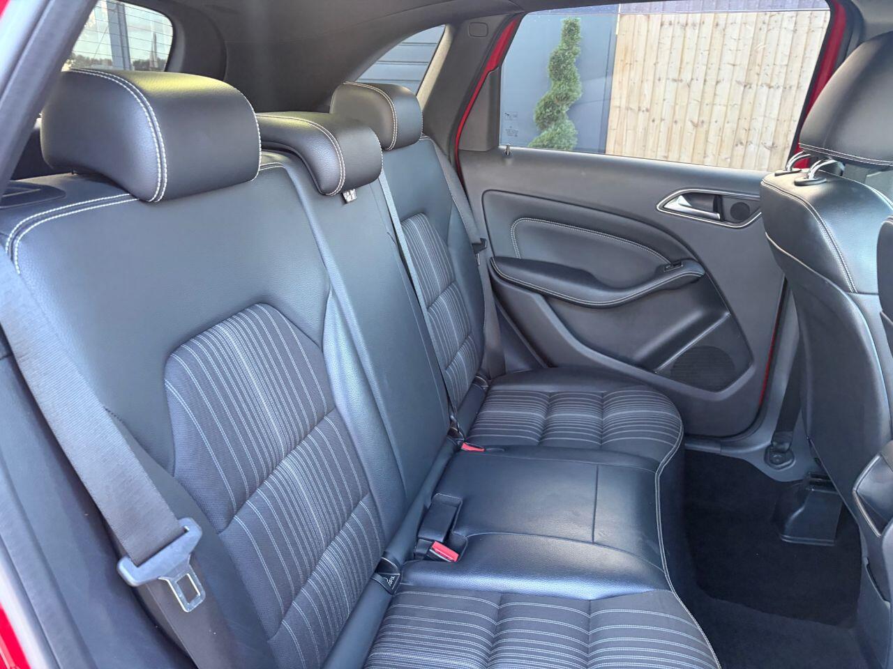 Mercedes-Benz B-Class view 23
