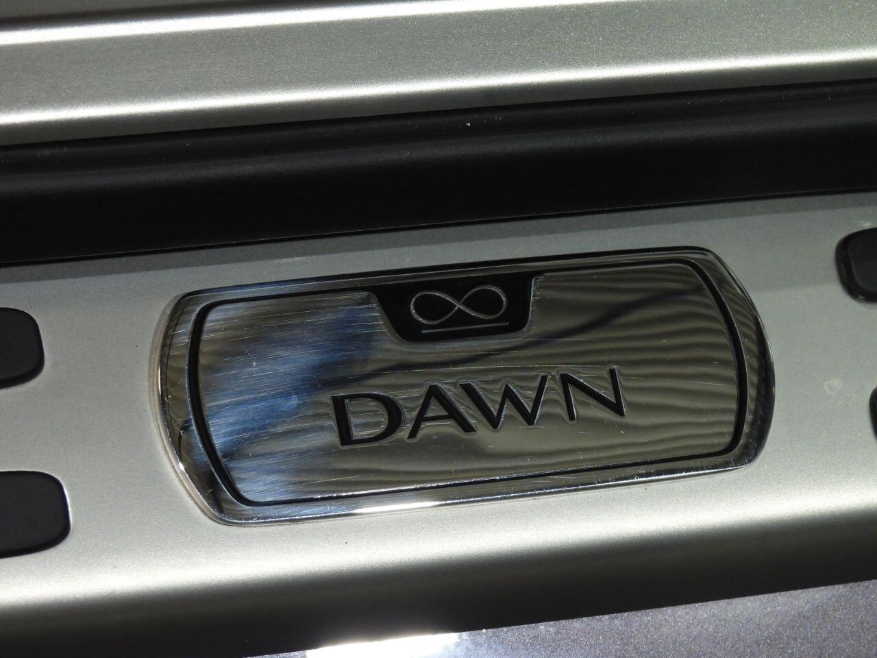 Rolls-Royce Dawn view 38
