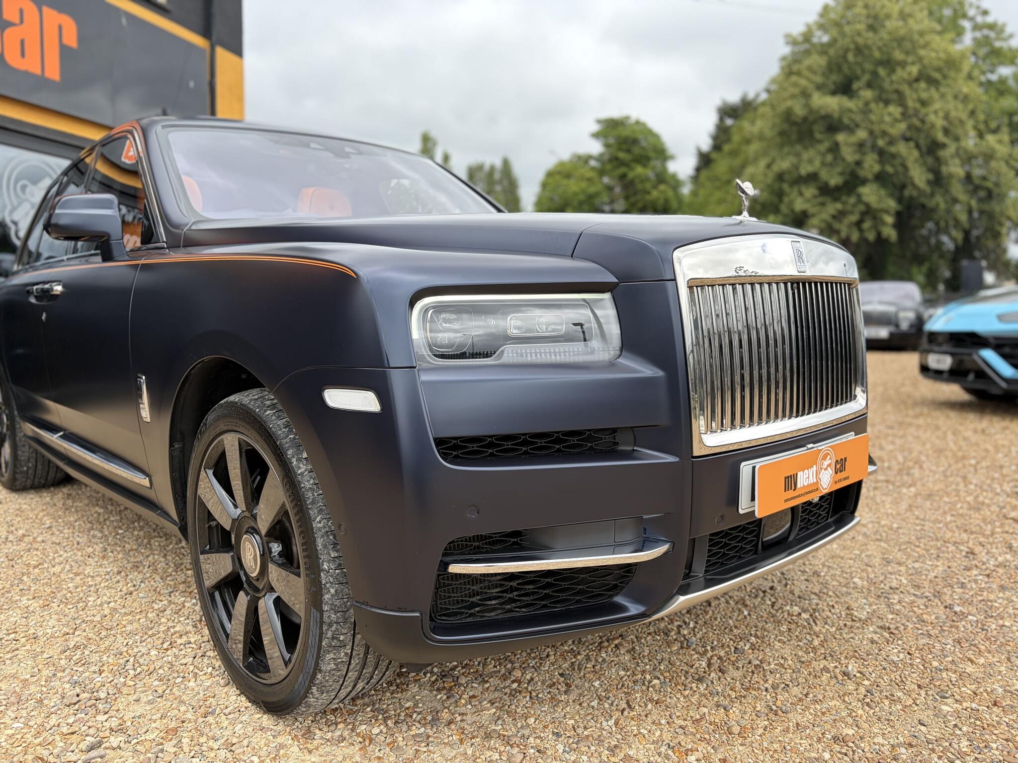 Rolls-Royce Cullinan view 2