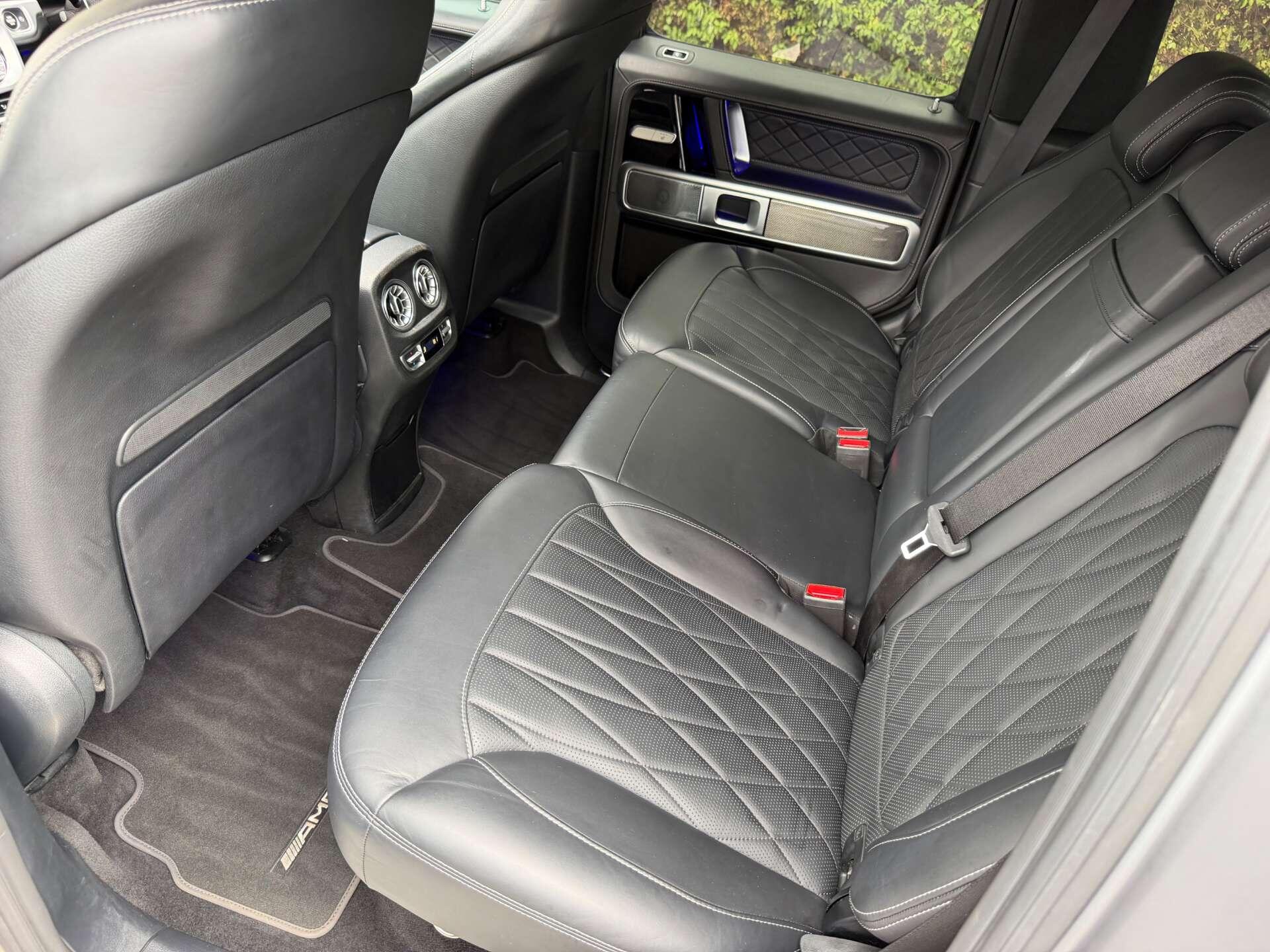 Mercedes-Benz G-Class view 40