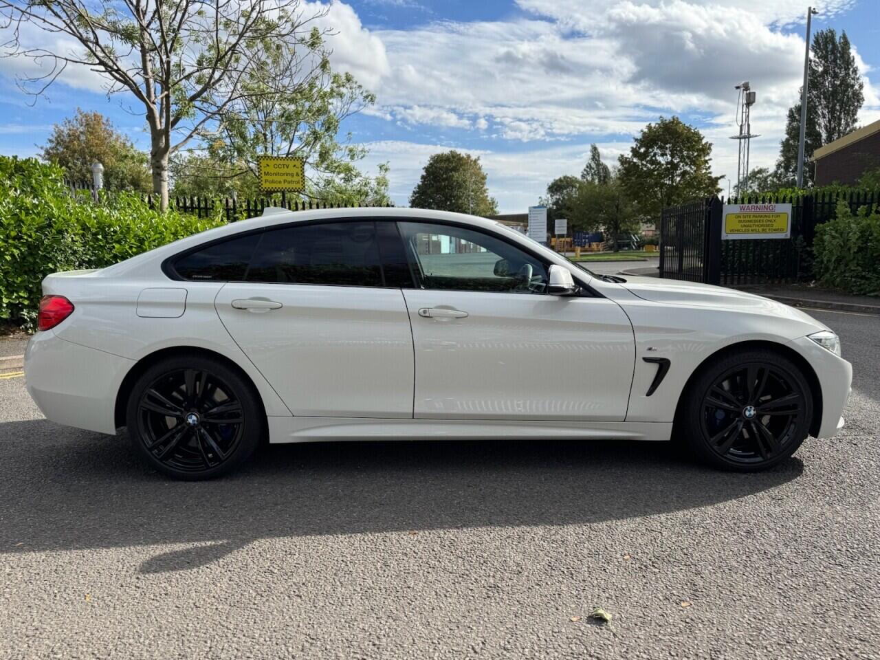 BMW 4 Series view 2