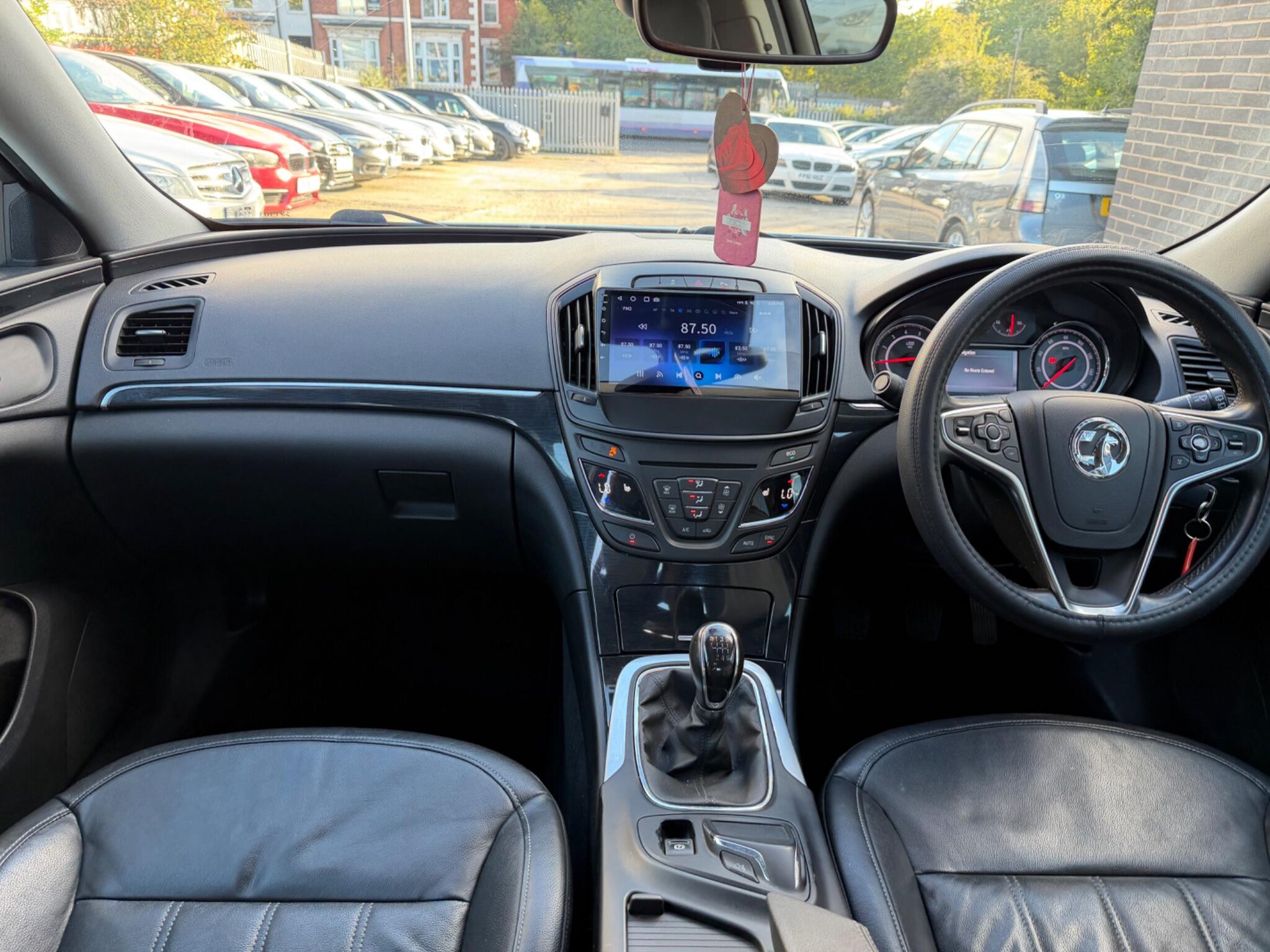 Vauxhall Insignia view 20