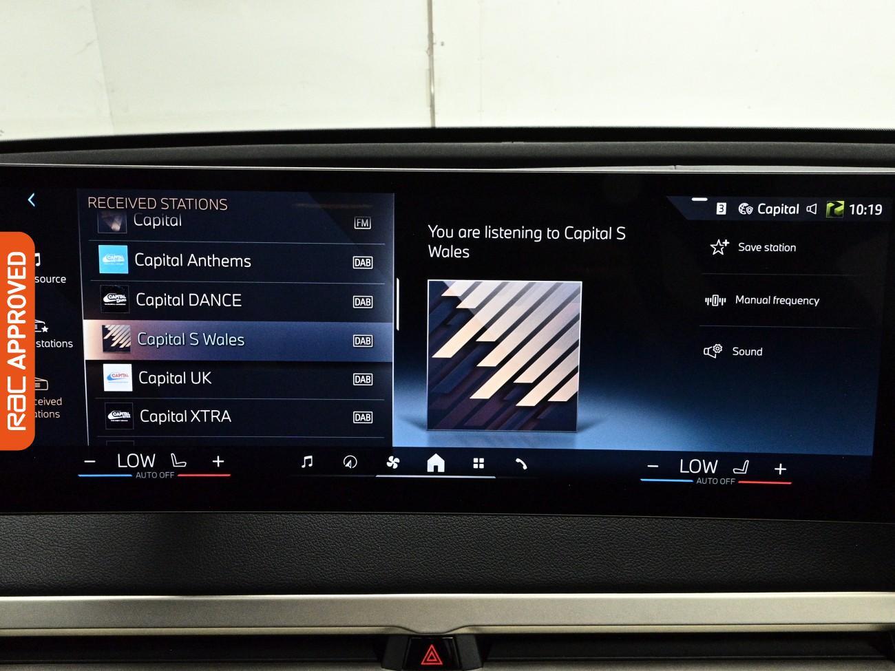BMW iX view 24