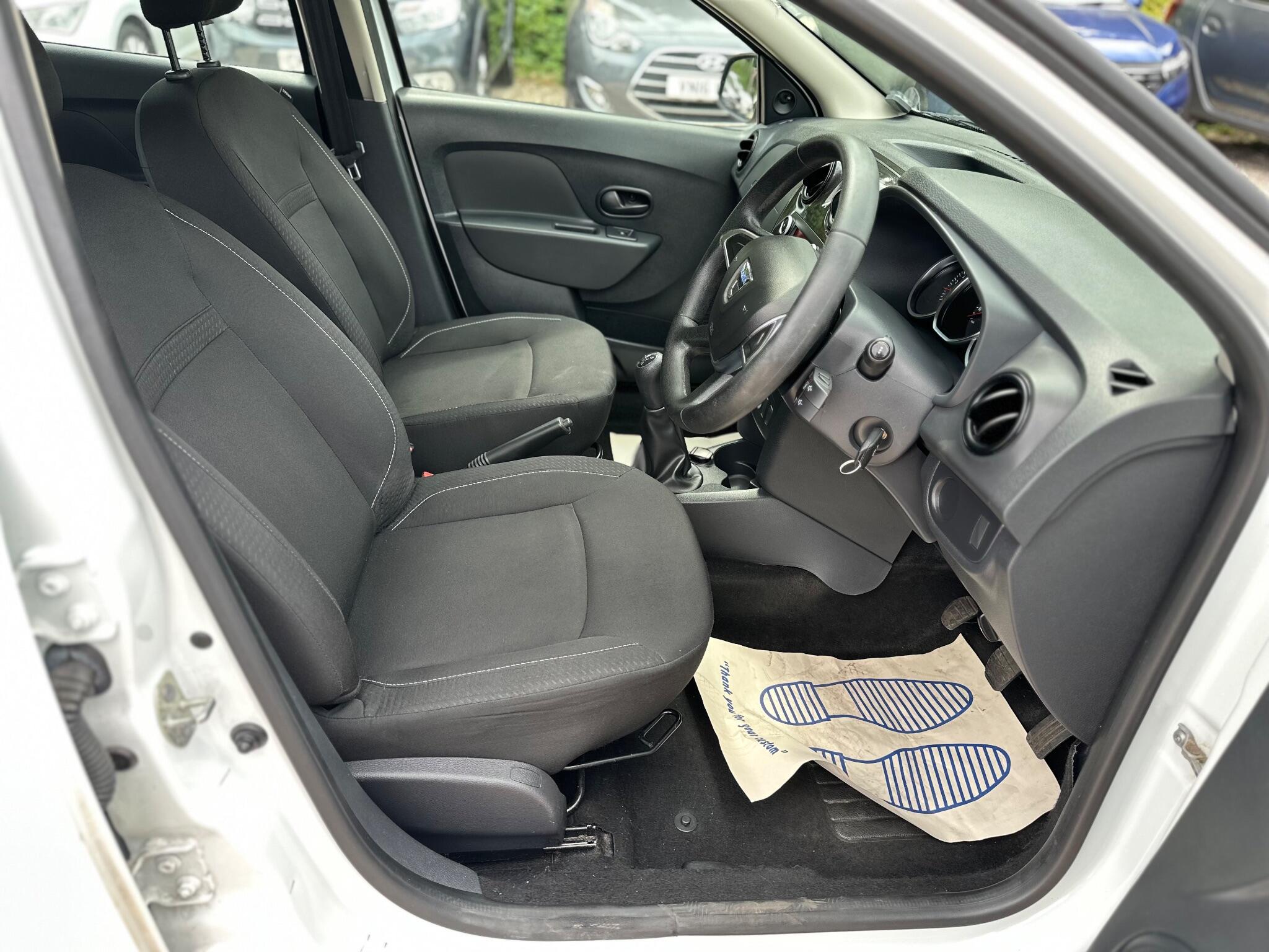 Dacia Sandero view 41
