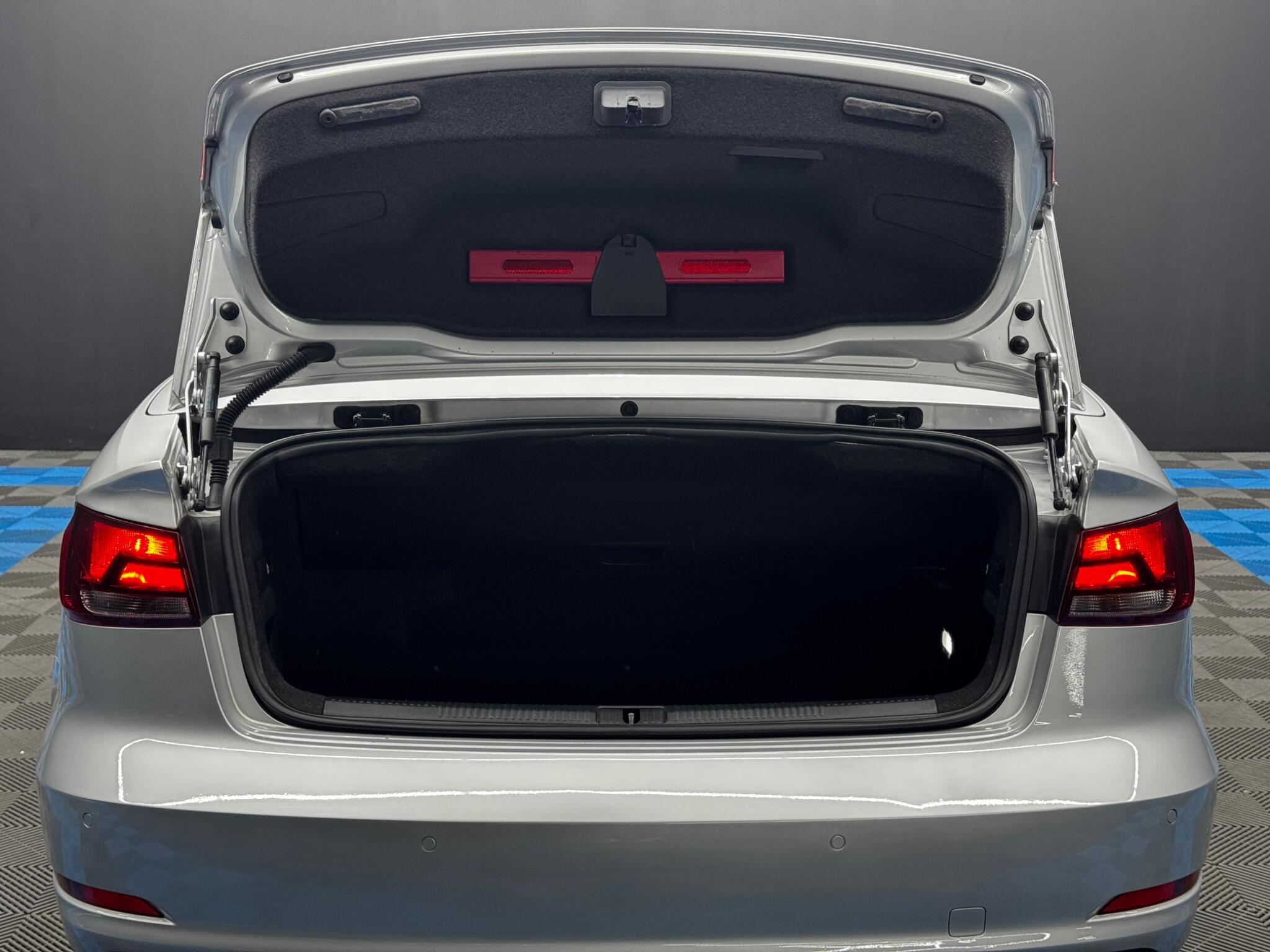Audi A3 view 36