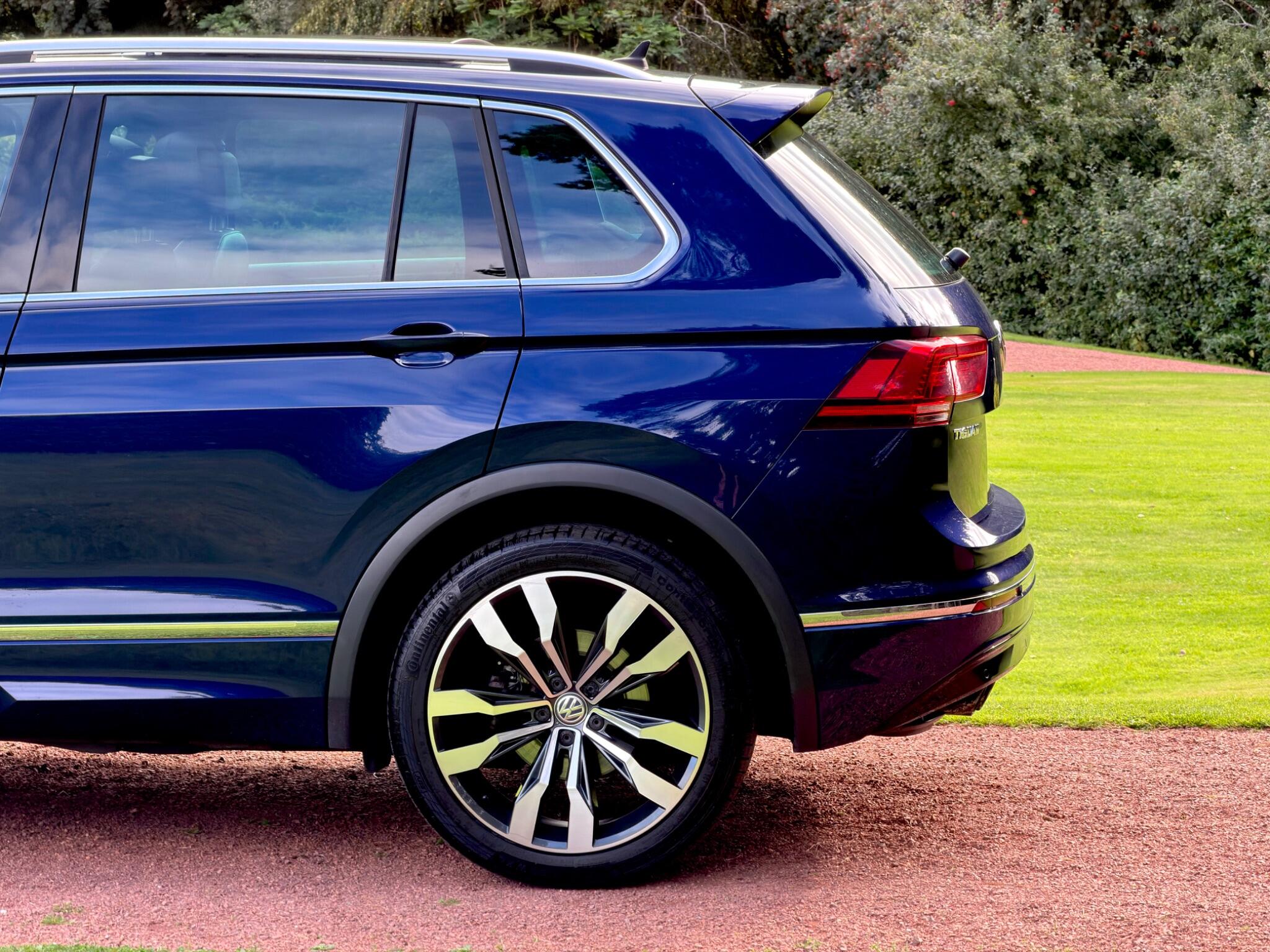 Volkswagen Tiguan view 23