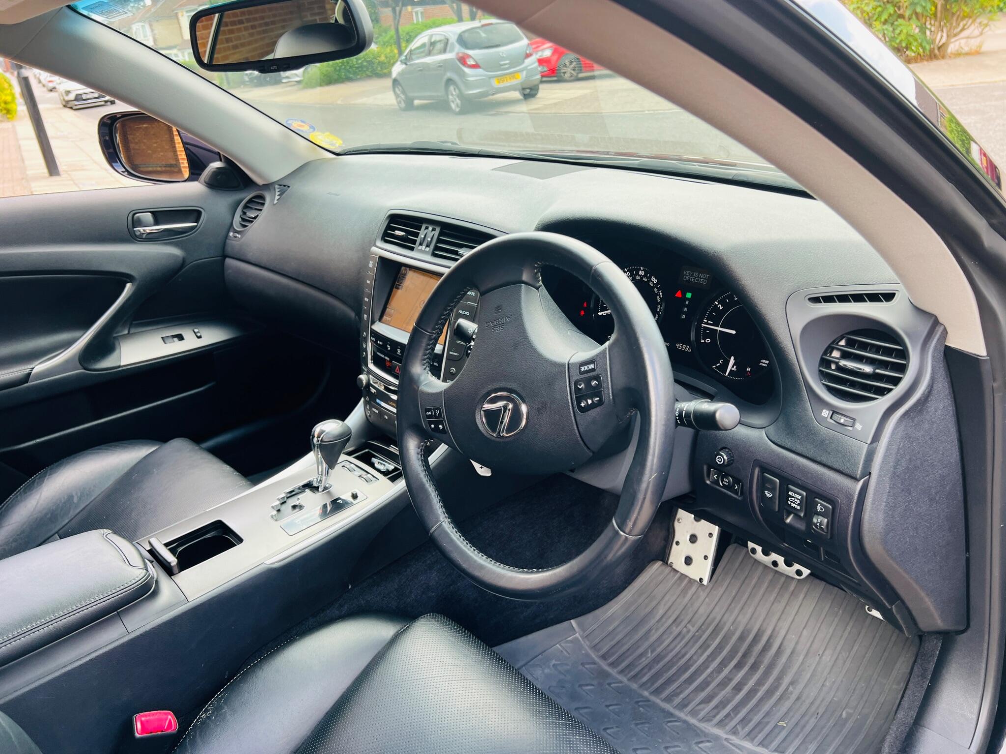 Lexus Is view 53