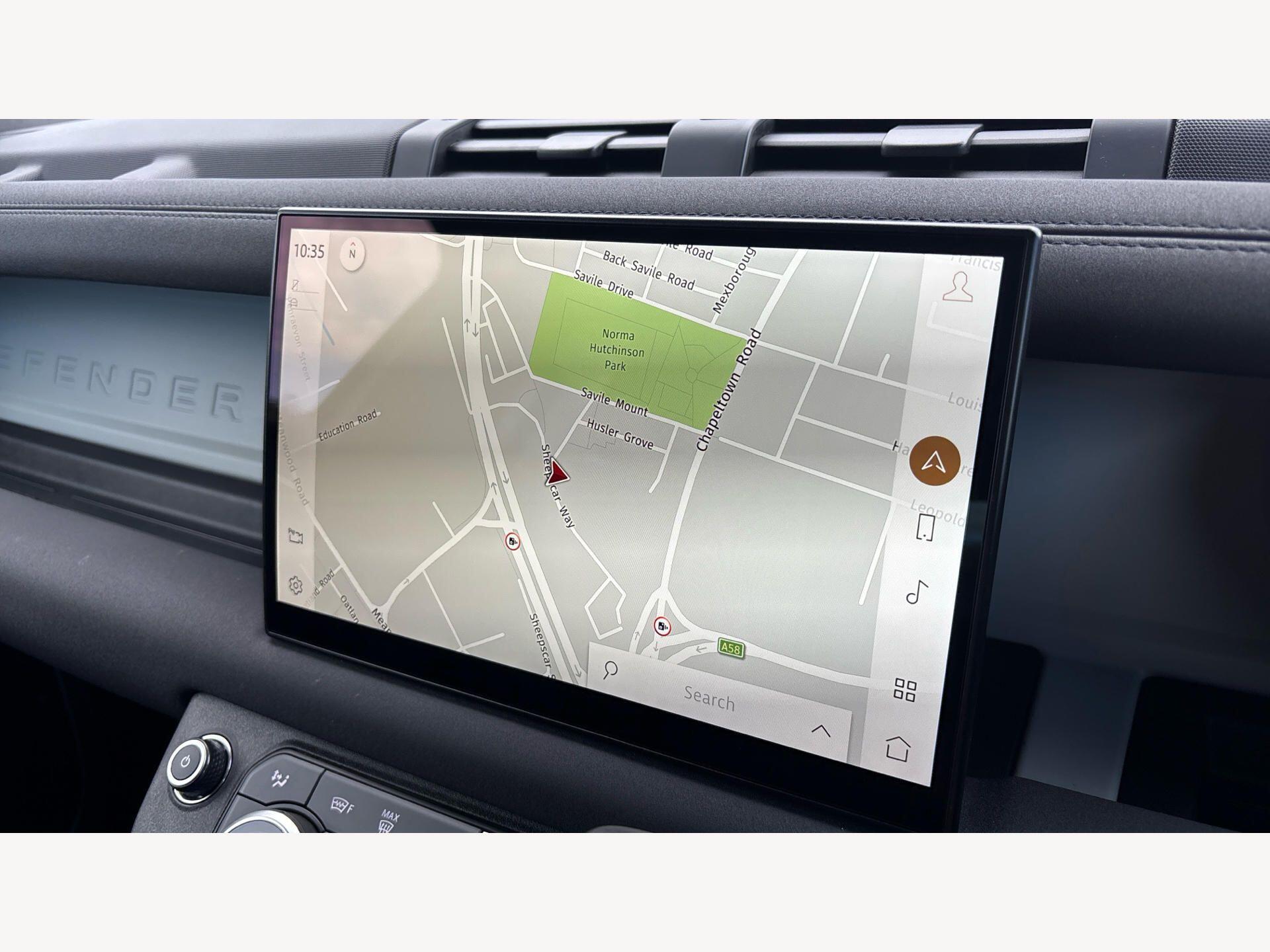 Land Rover Defender view 13