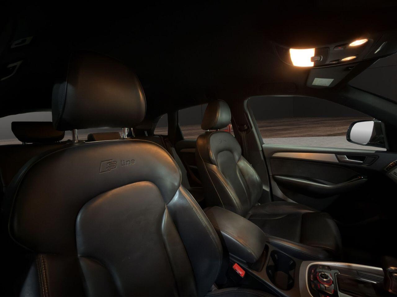 Audi Q5 view 15