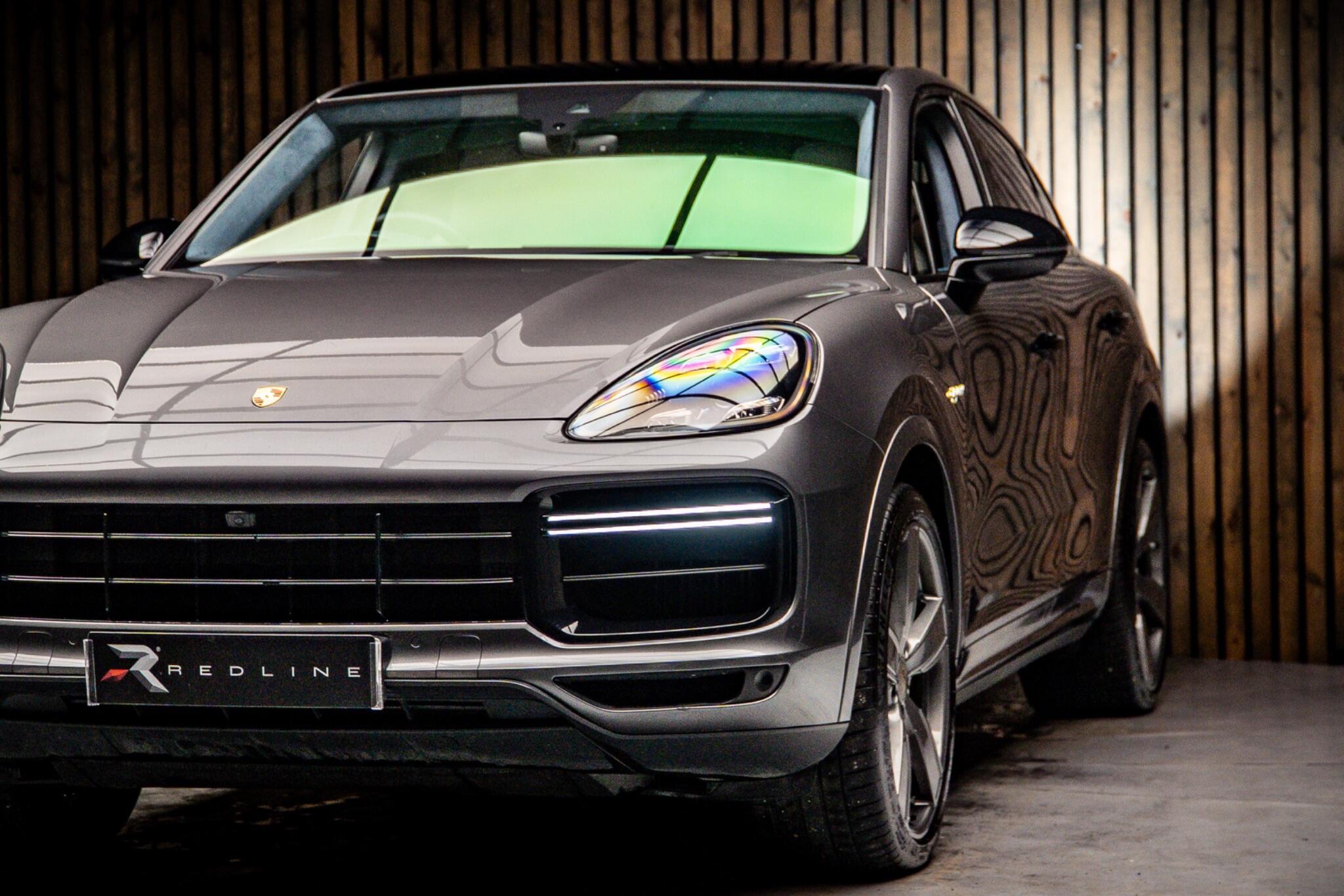 Porsche Cayenne view 13