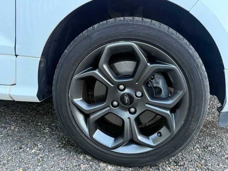 2020 Ford EcoSport image 38