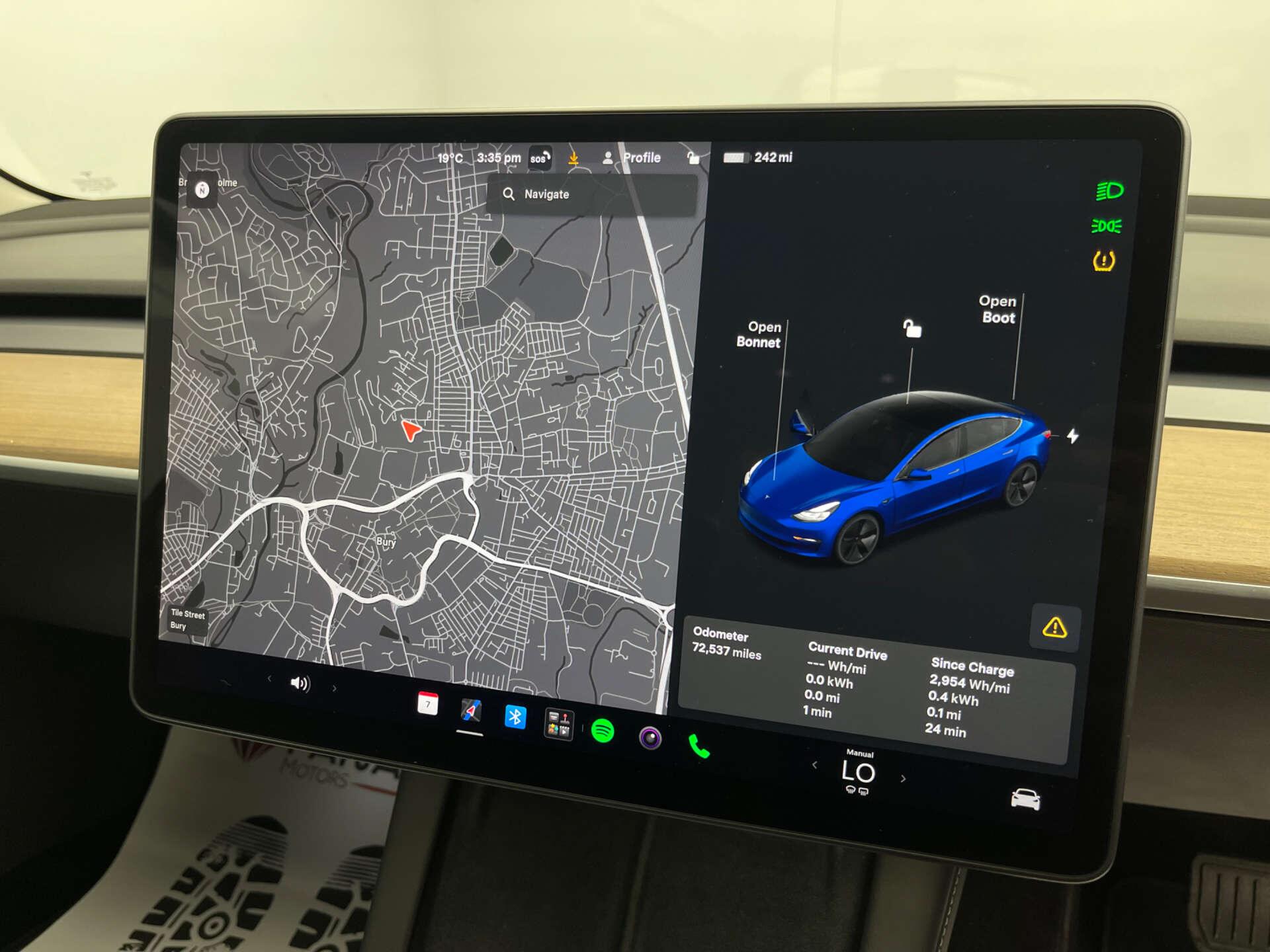 Tesla Model 3 view 15
