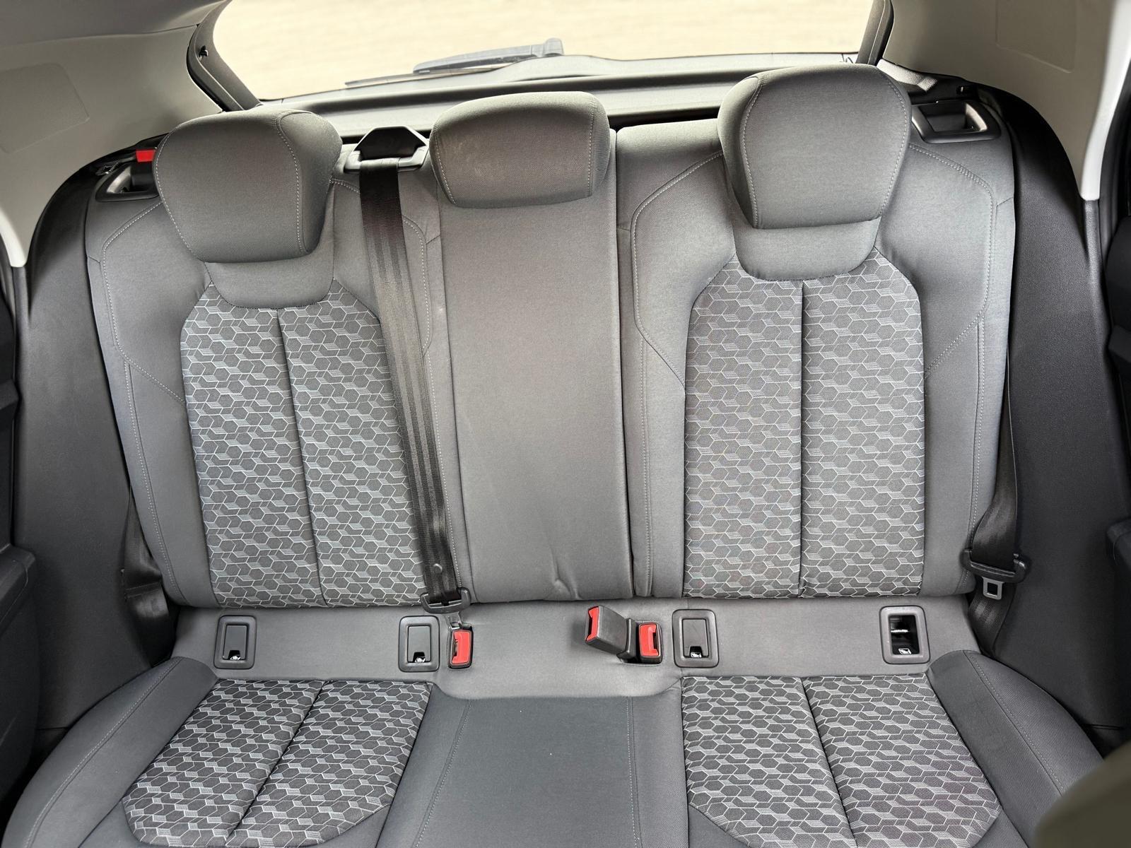 Audi A1 view 35