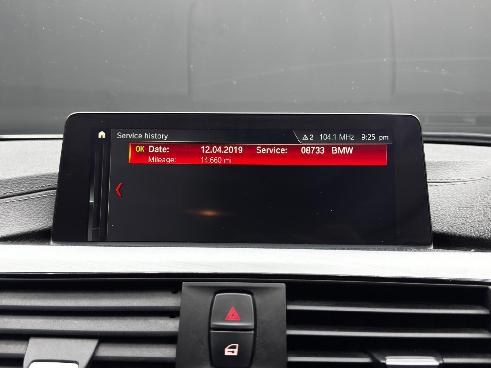BMW 3 Series view 35