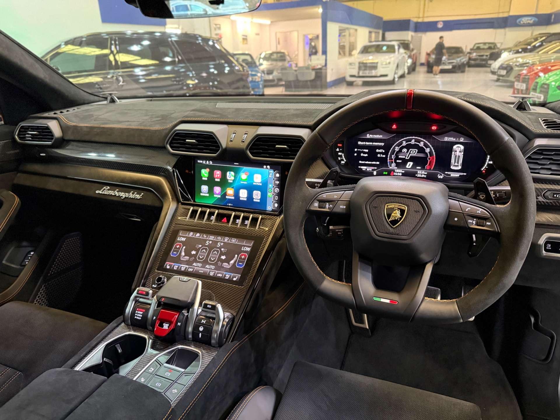 Lamborghini Urus view 2