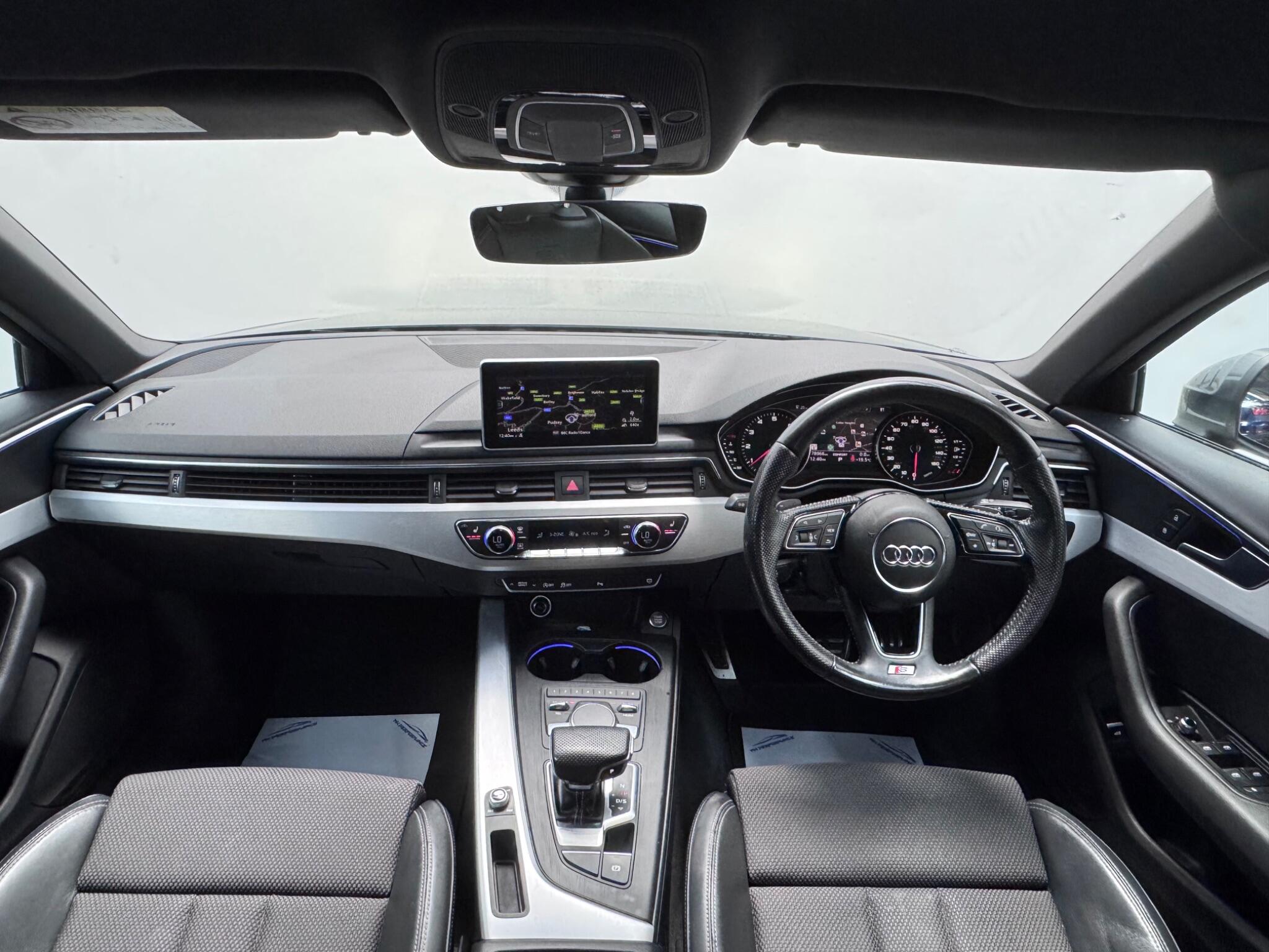 Audi A4 view 25