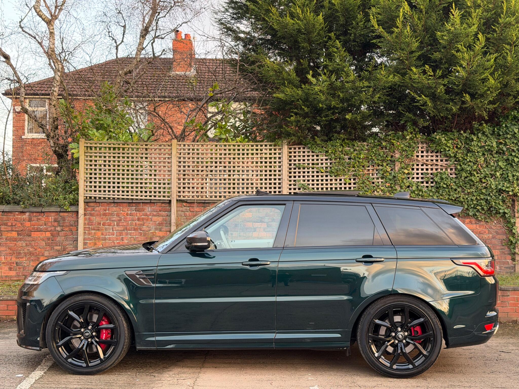 Land Rover Range Rover Sport view 14