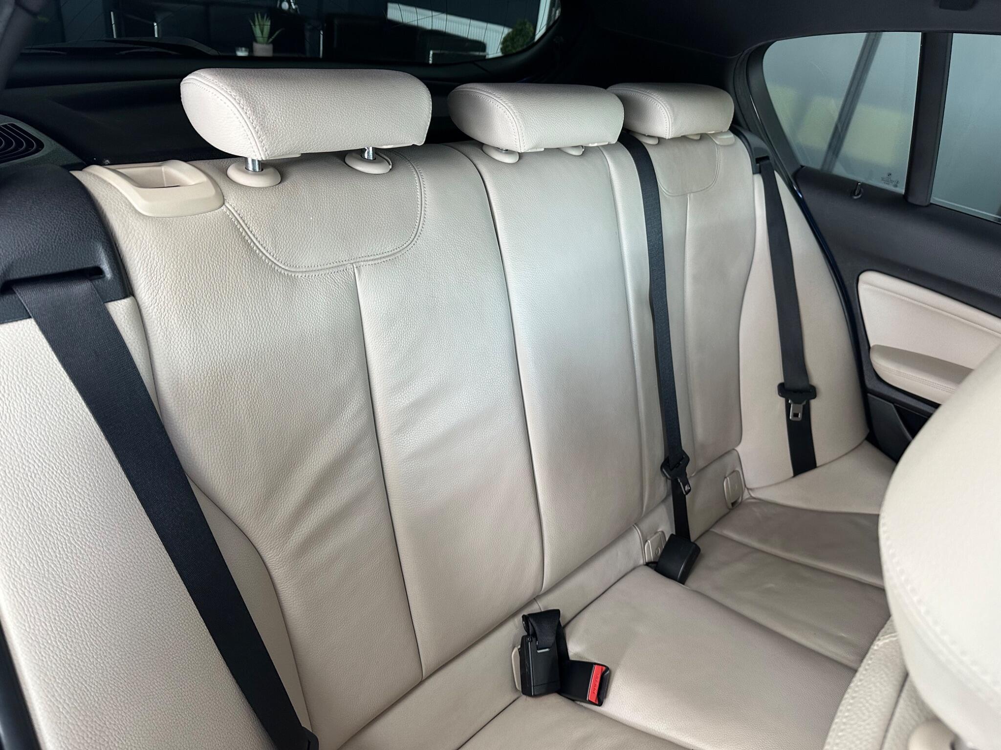BMW 1 Series view 30
