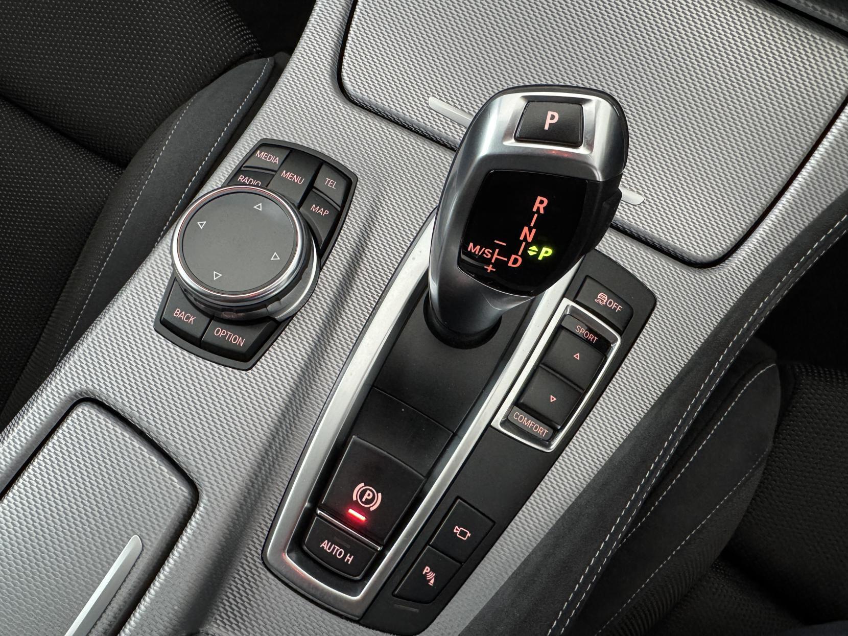 BMW 5 Series view 72