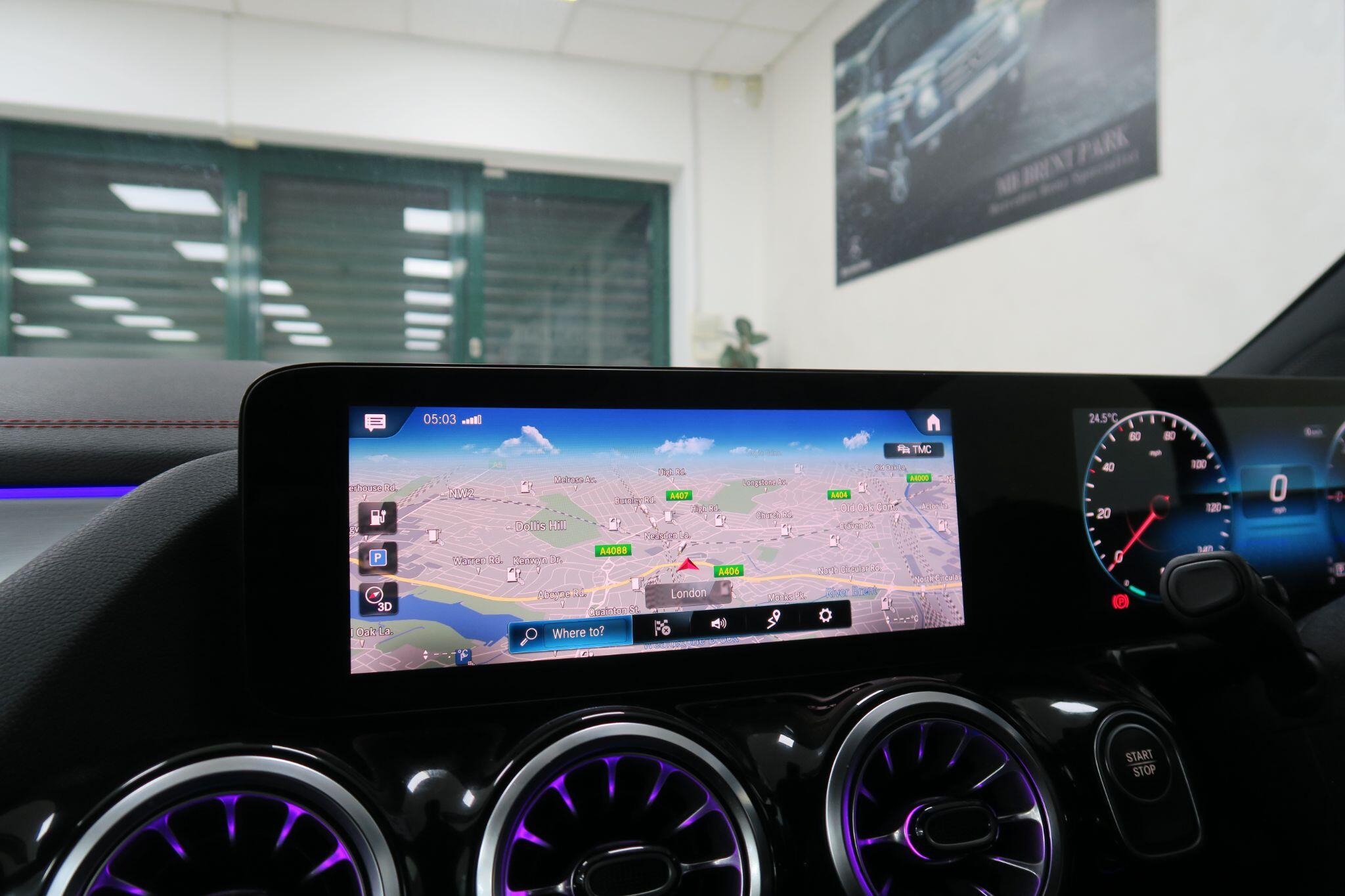 Mercedes-Benz Eqa view 11