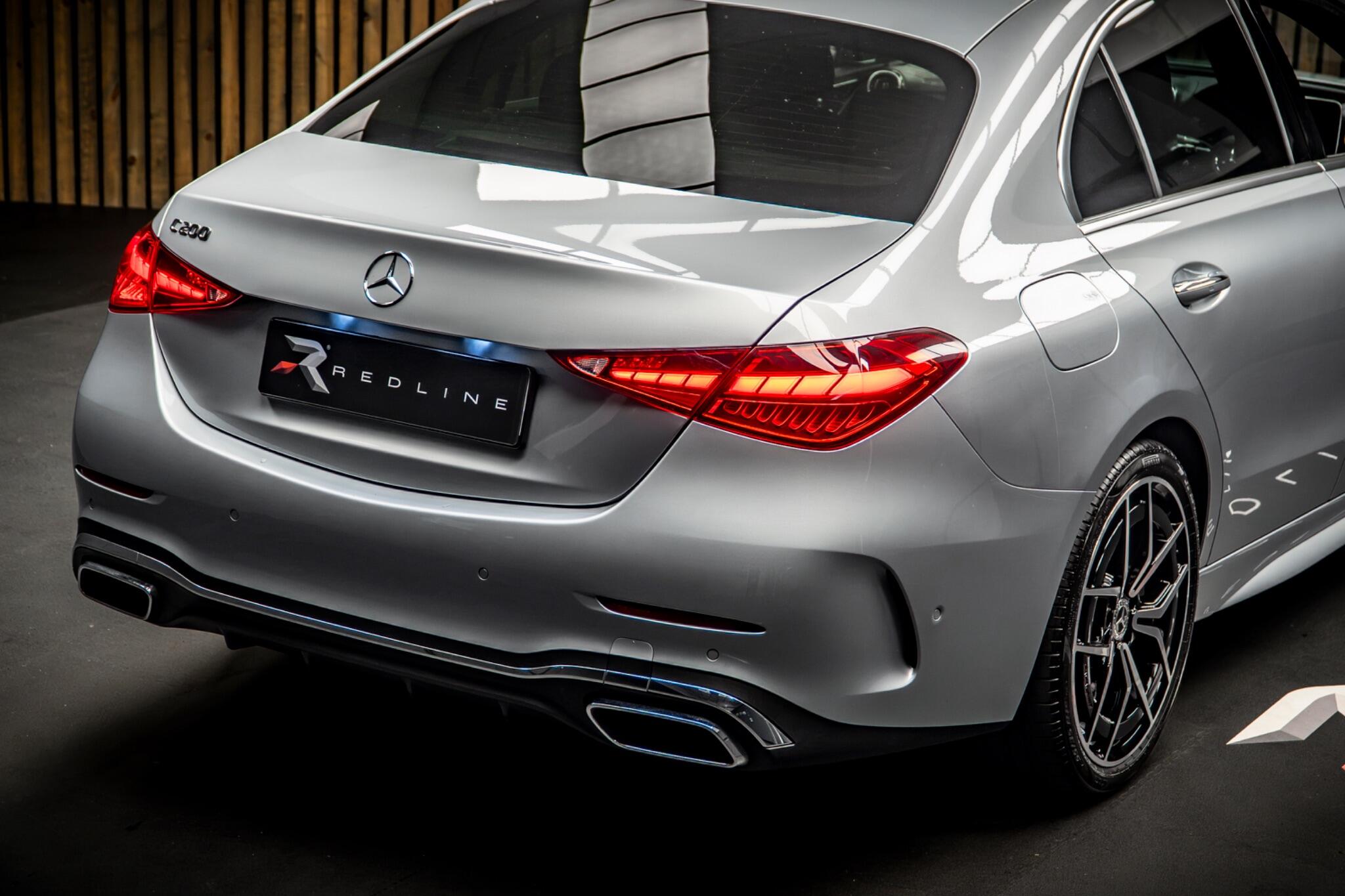 Mercedes-Benz C-Class view 22